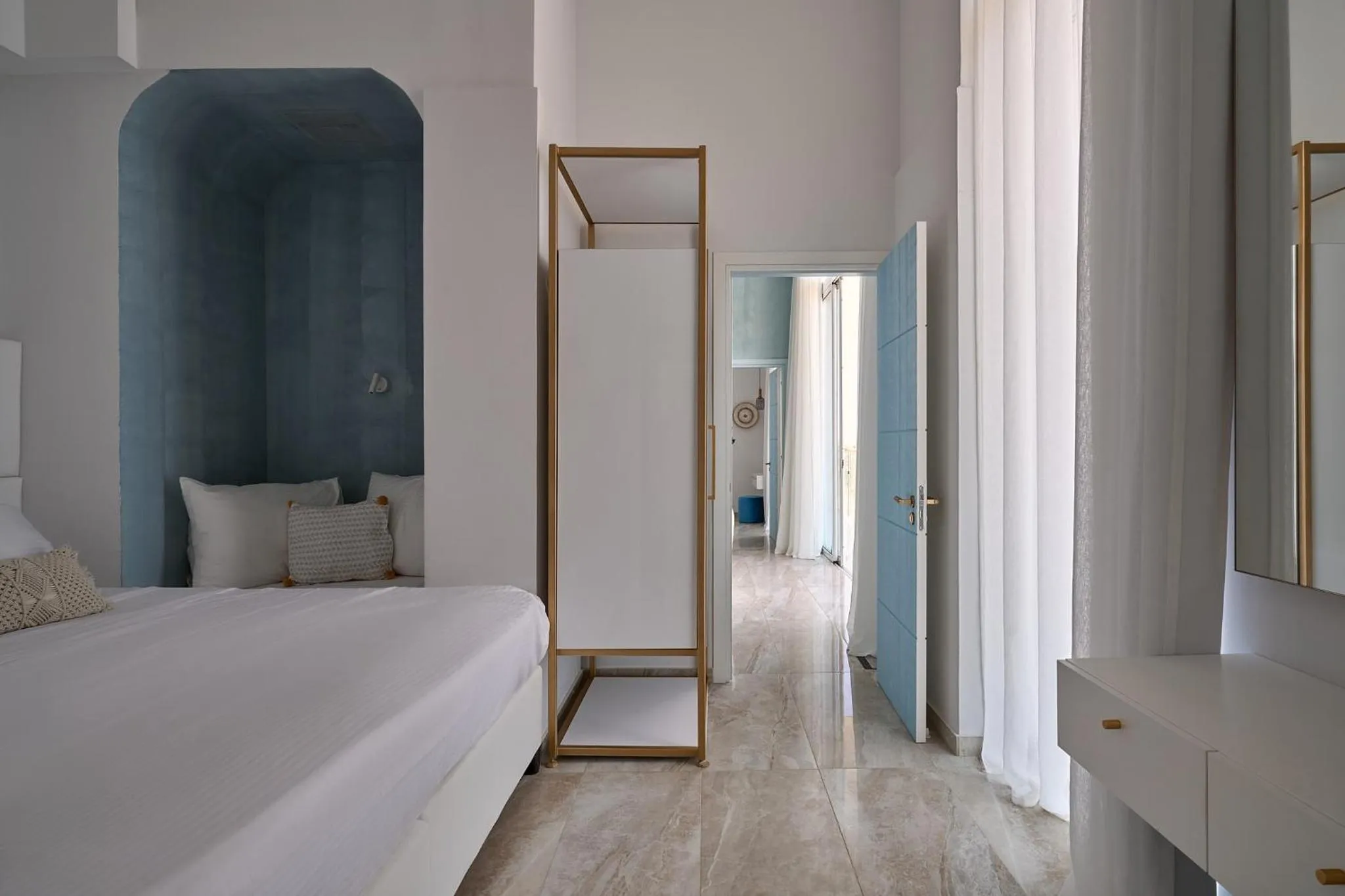 Hotel Napa Suites (Adults Only)