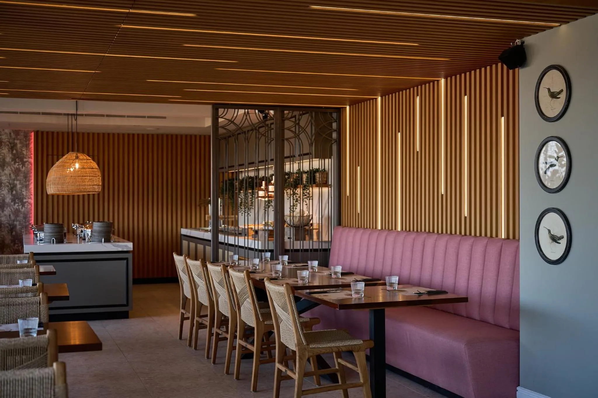 Restaurant/places to eat in Hotel Napa Suites (Adults Only)