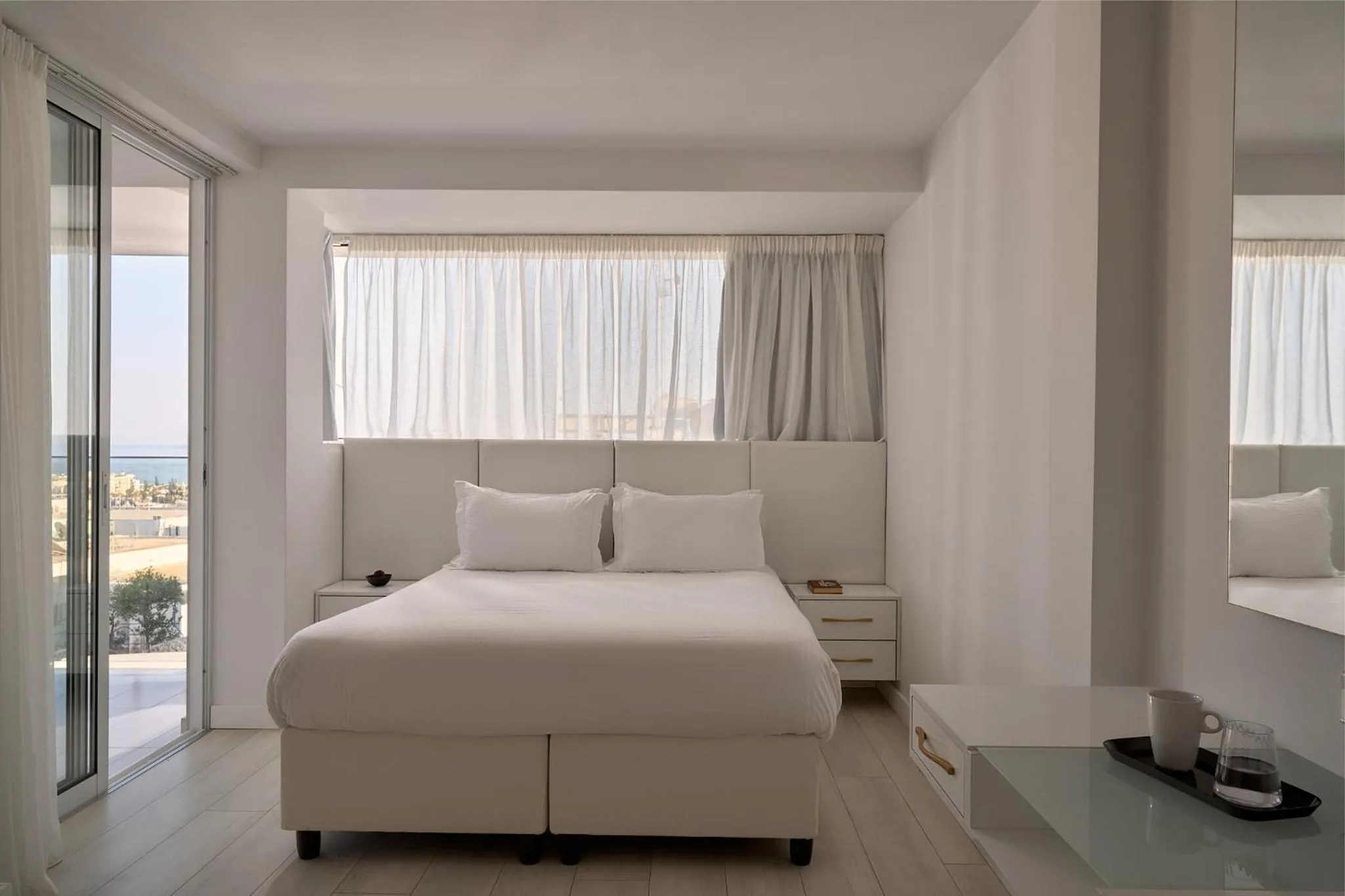 Hotel Napa Suites (Adults Only)