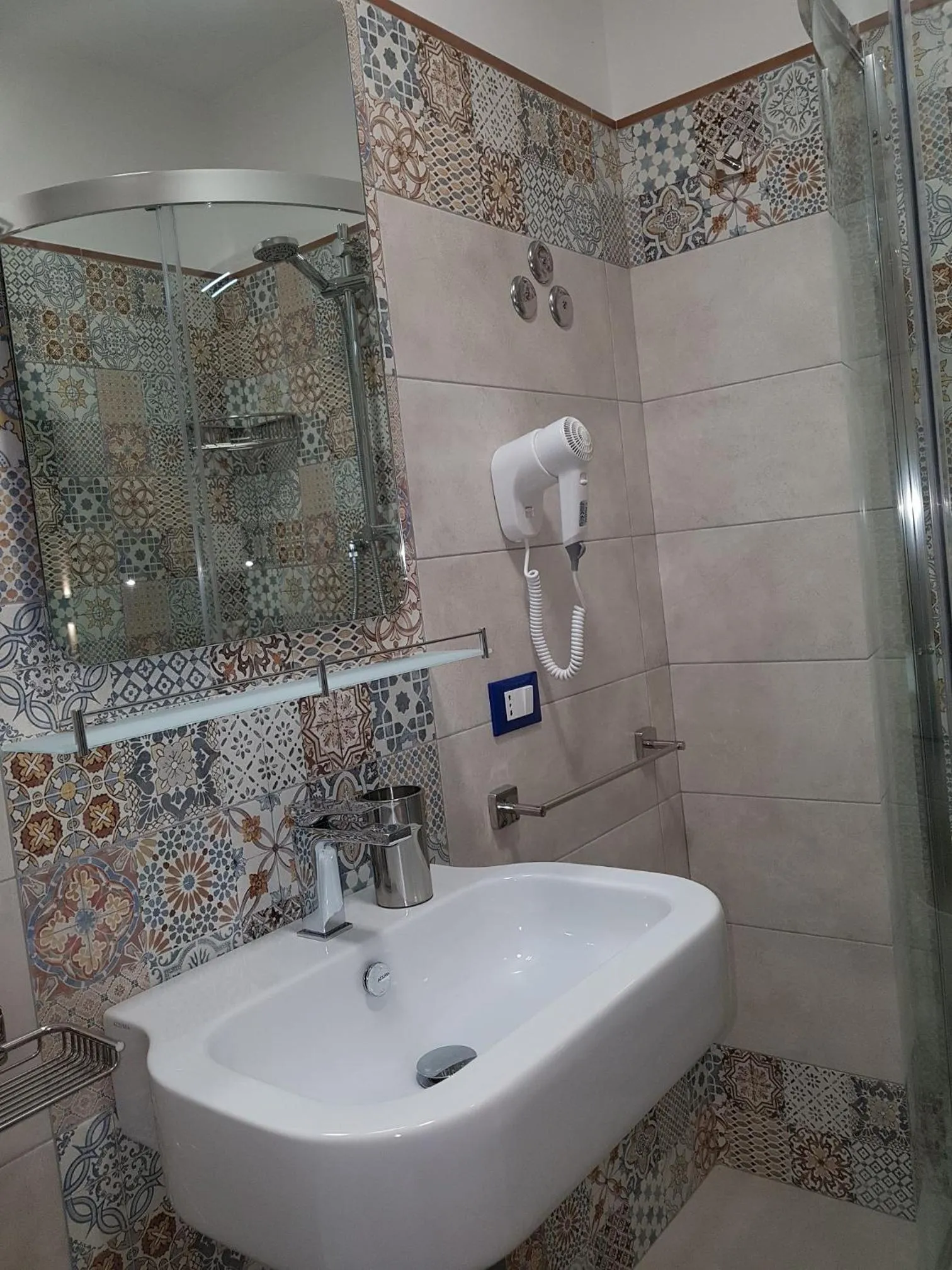 Bathroom in B&B Aloe Comfort Rooms