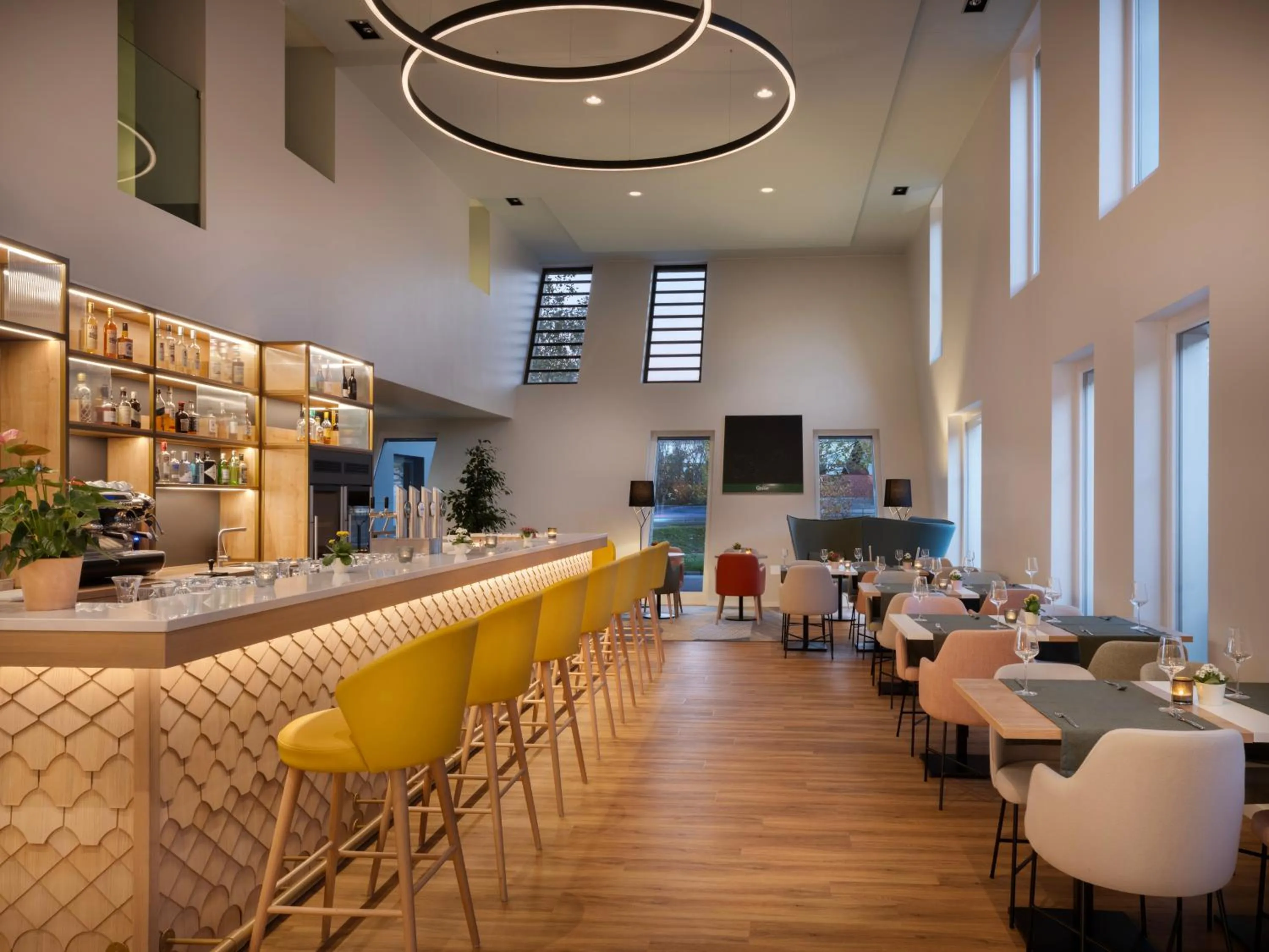 Lounge or bar in Hilton Garden Inn Innsbruck Tivoli