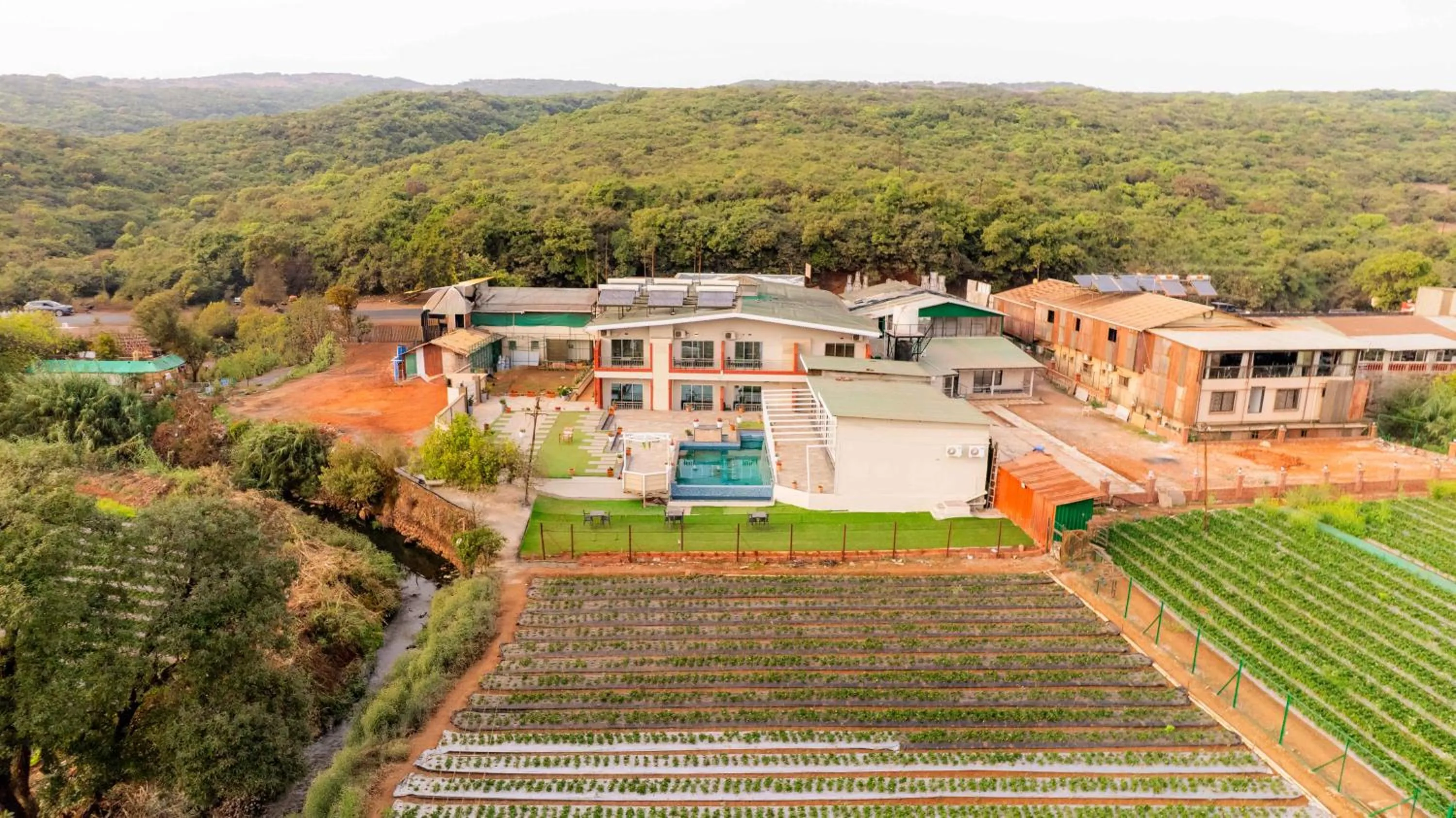 Property building in Treebo Winter Town Venna Lake