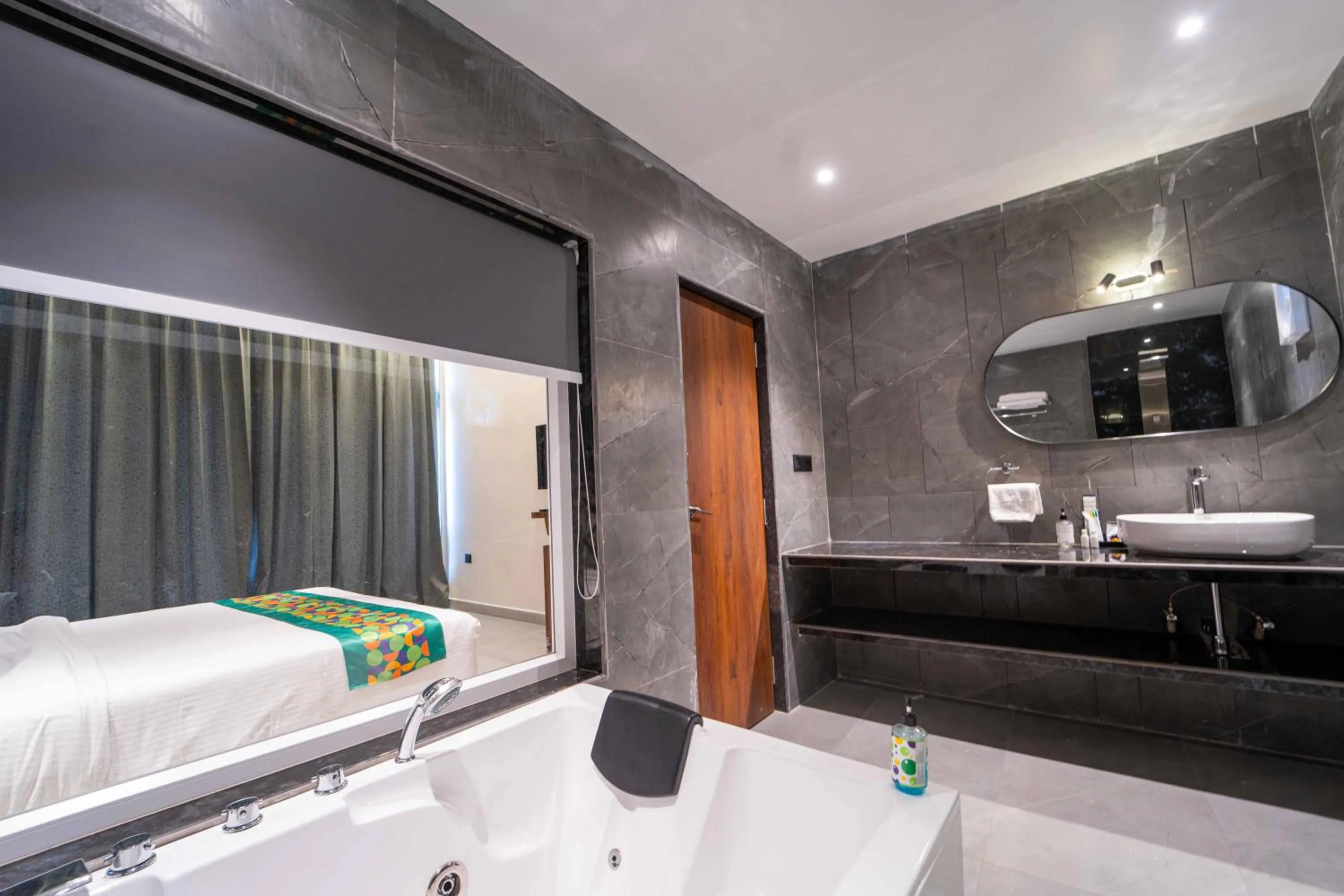 Bathroom, Bed in Treebo Winter Town Venna Lake