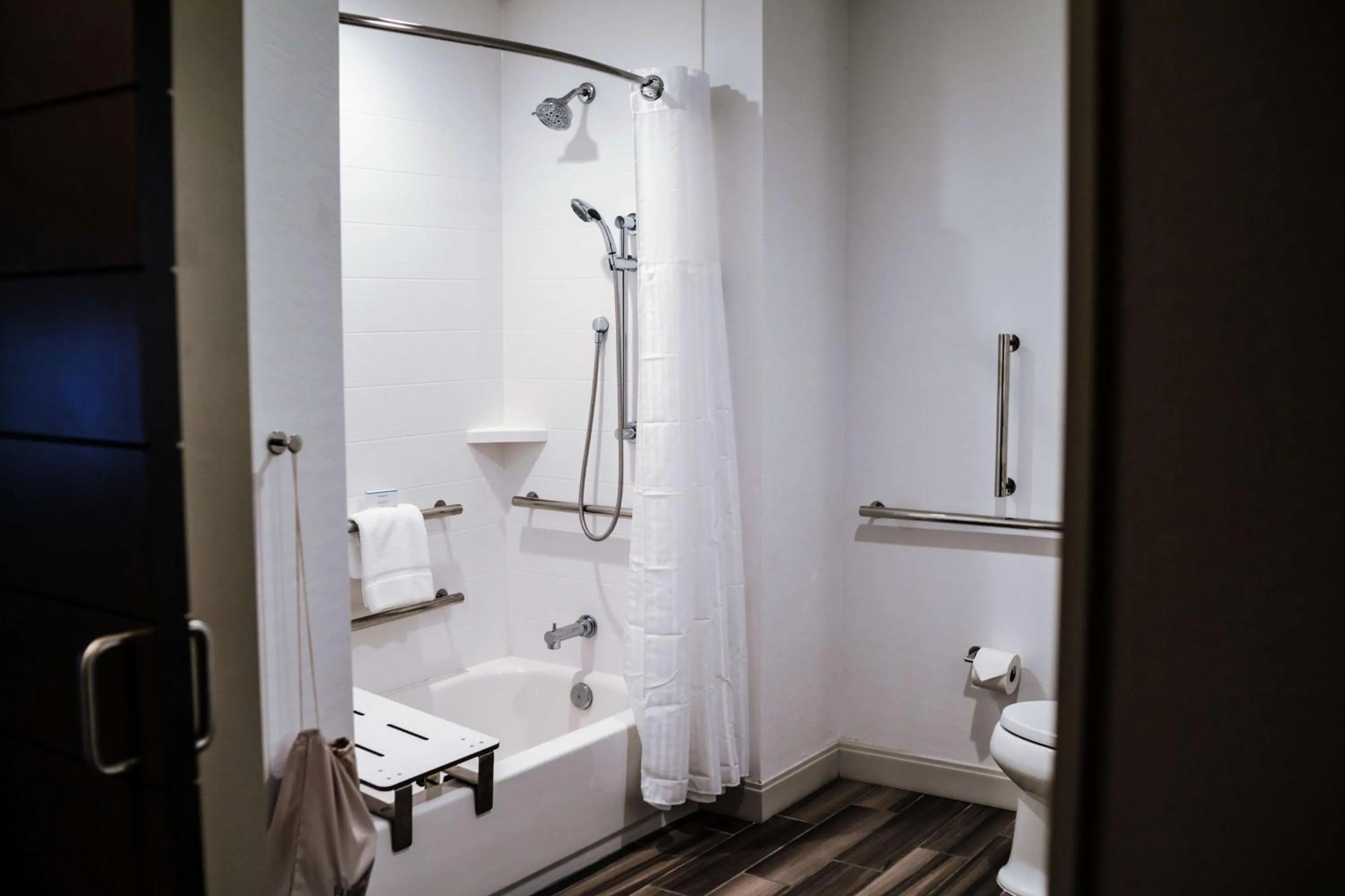 Bathroom in Hilton Garden Inn Waco