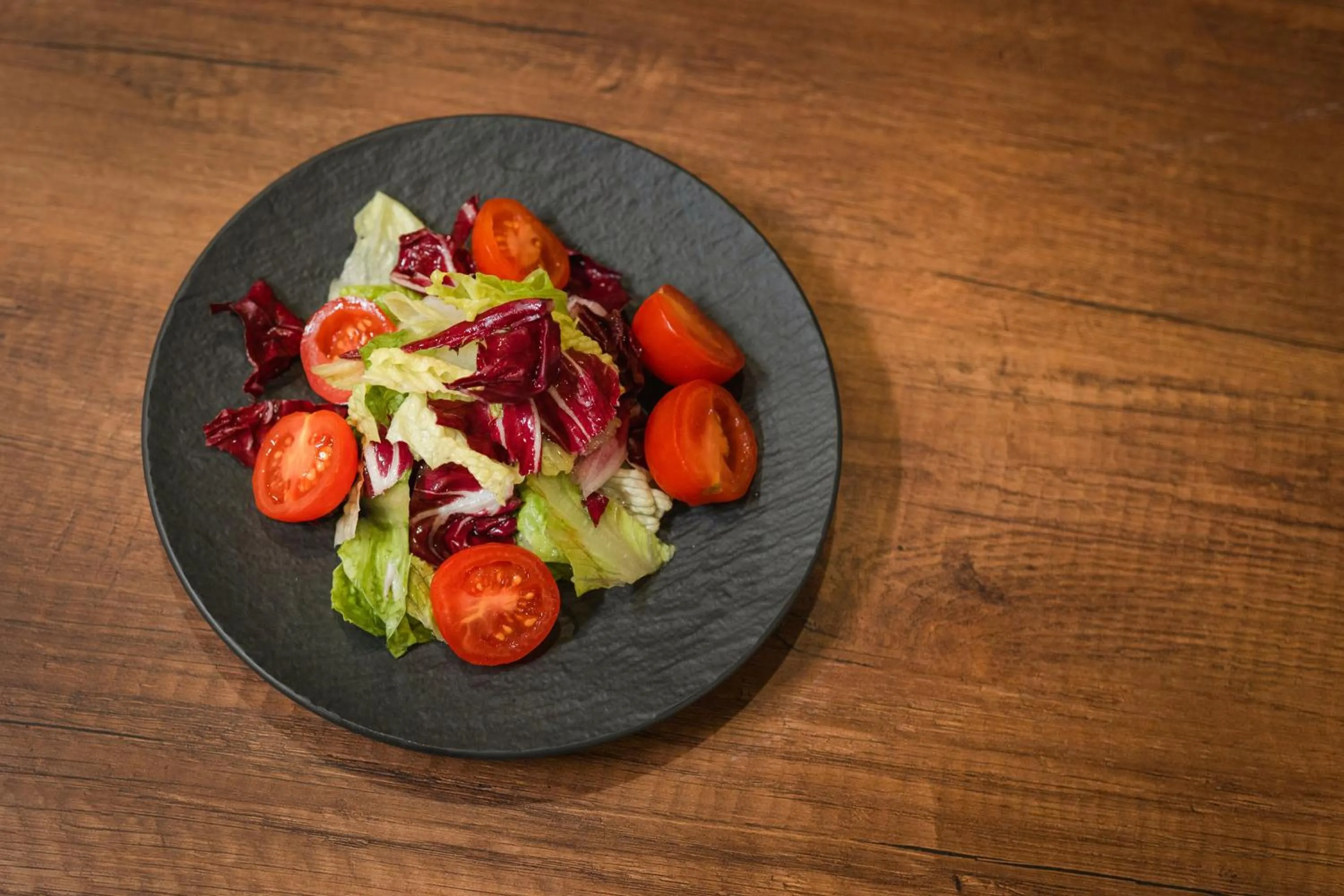 Food and drinks in Bhotel