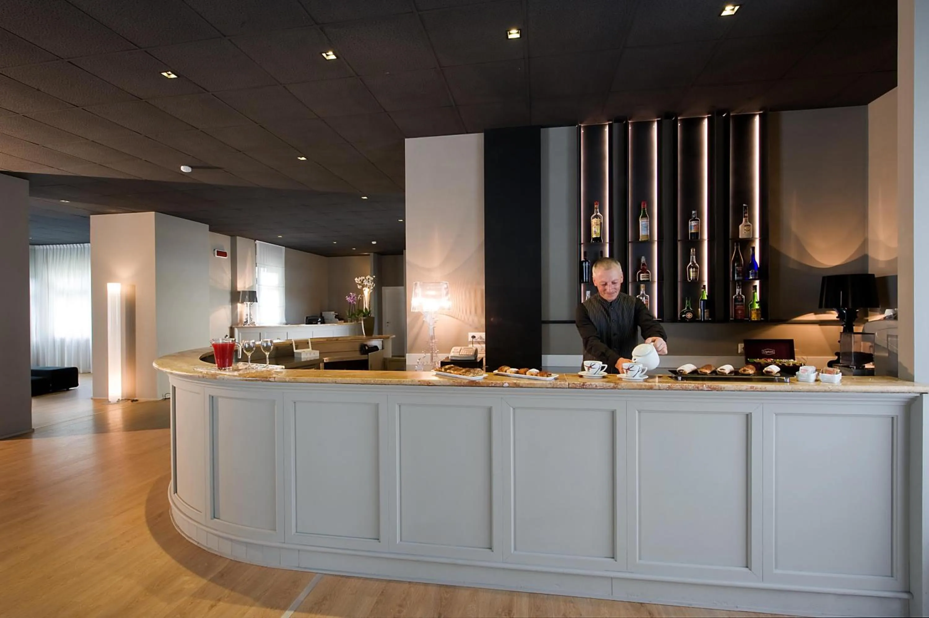 Staff in Hotel La Corte