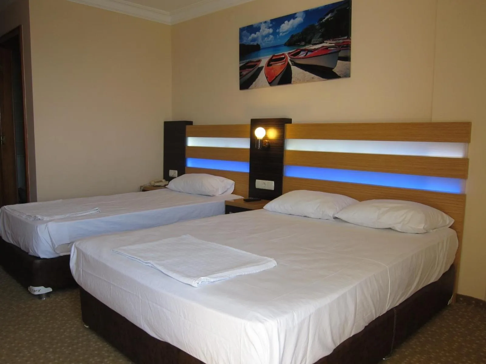 Bed in Sergent Hotel