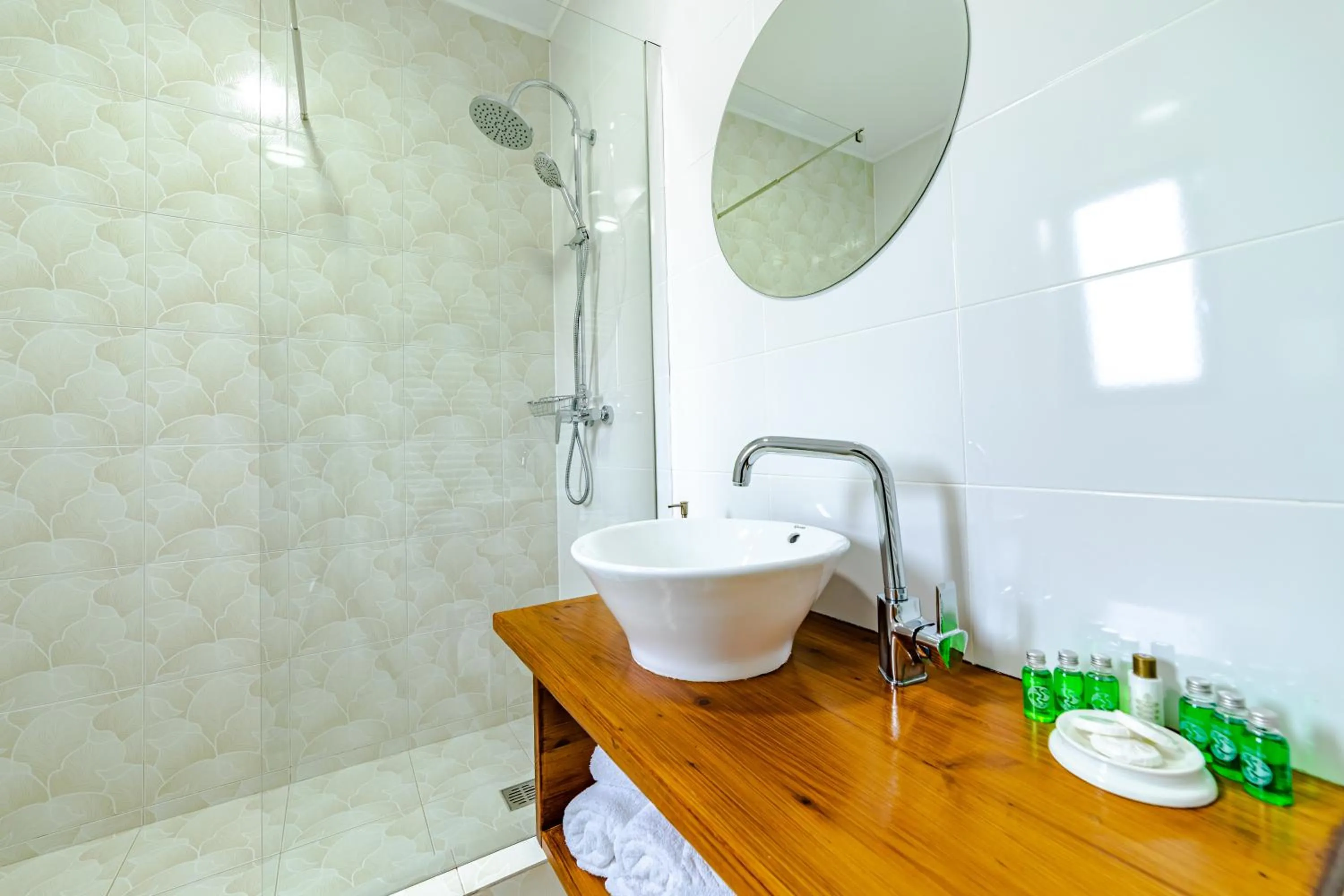 Bathroom in Yael Luxury Apartments 2