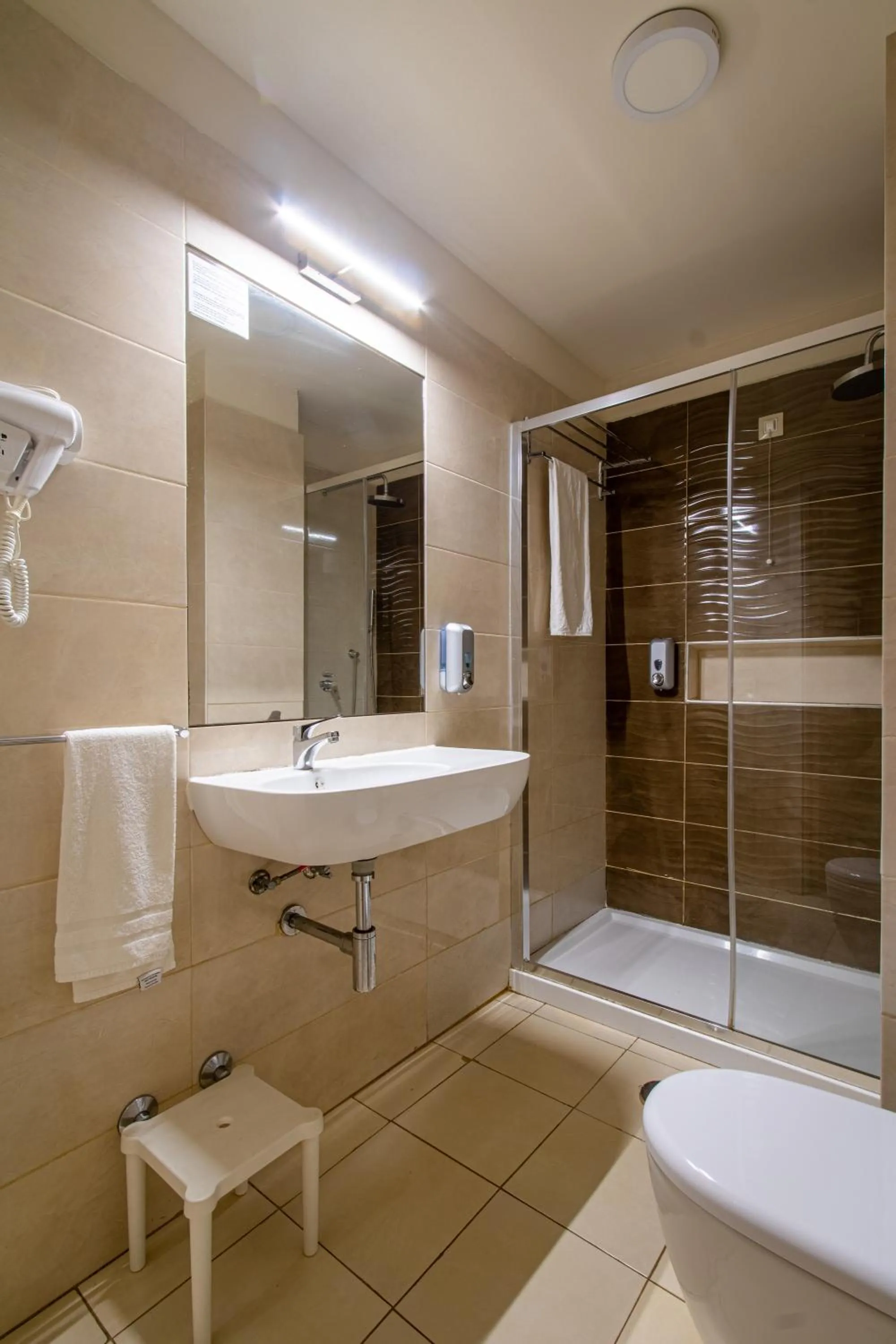 Bathroom in Ouril Hotel Agueda