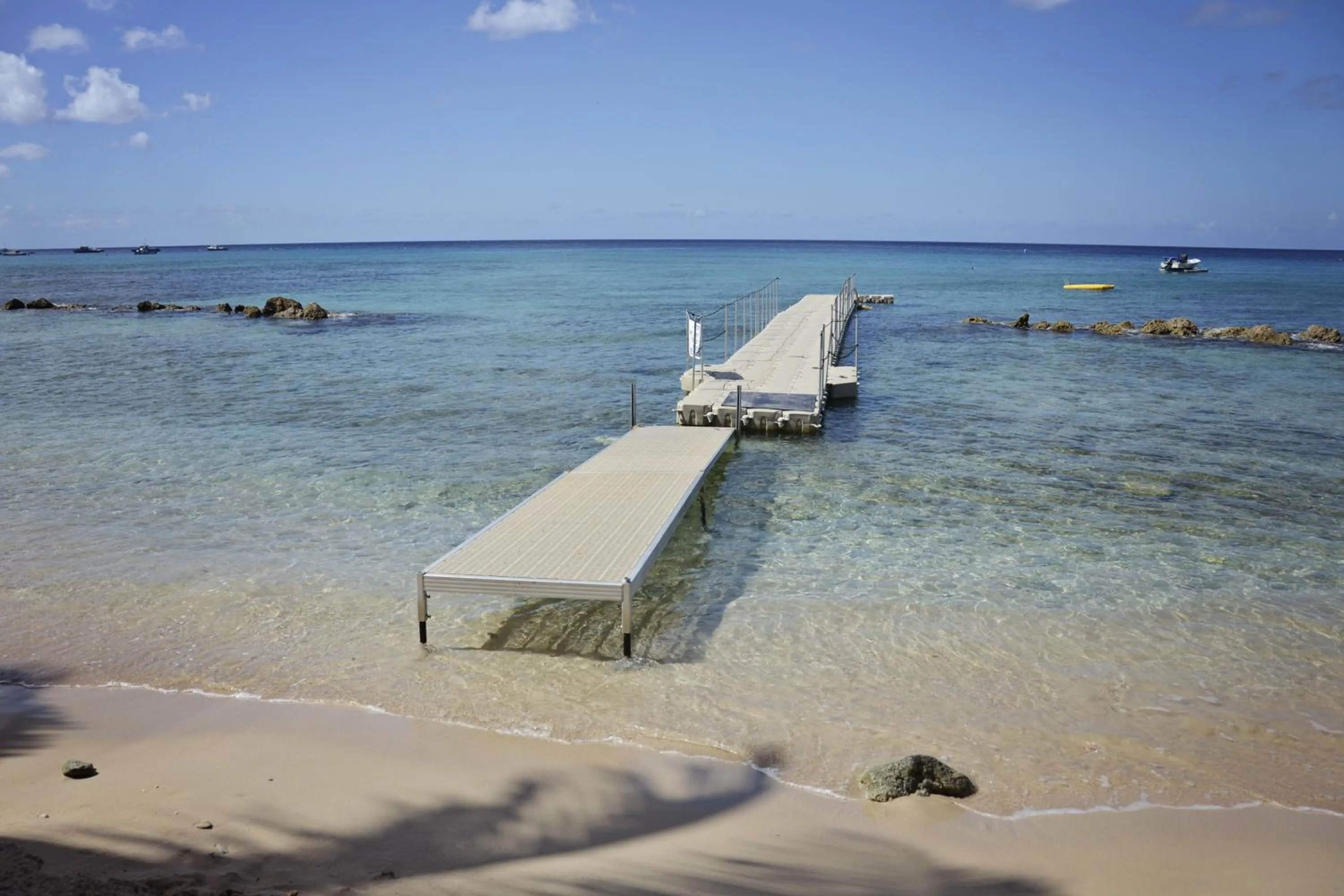 Beach in Little Good Harbour