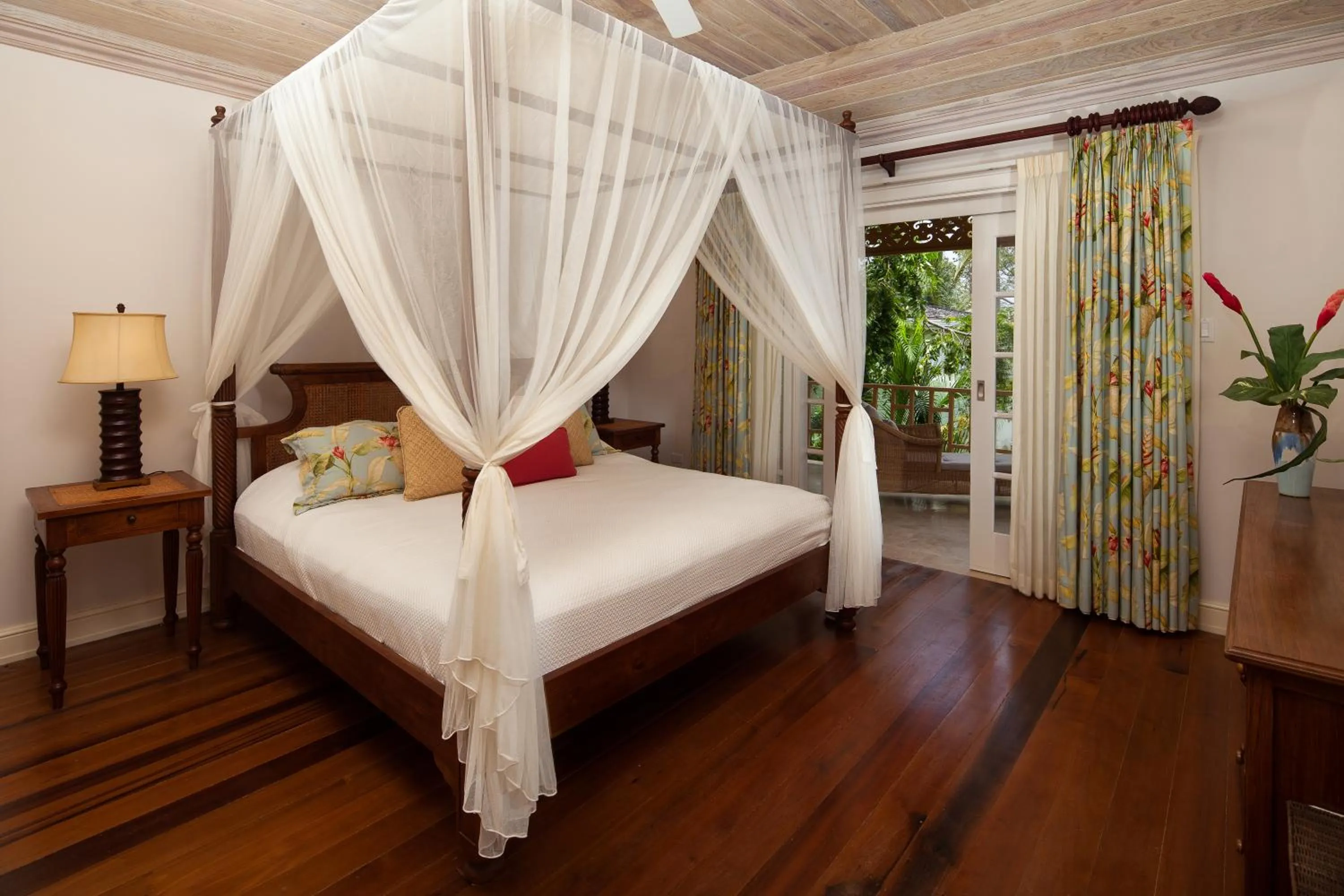 Bed in Little Good Harbour