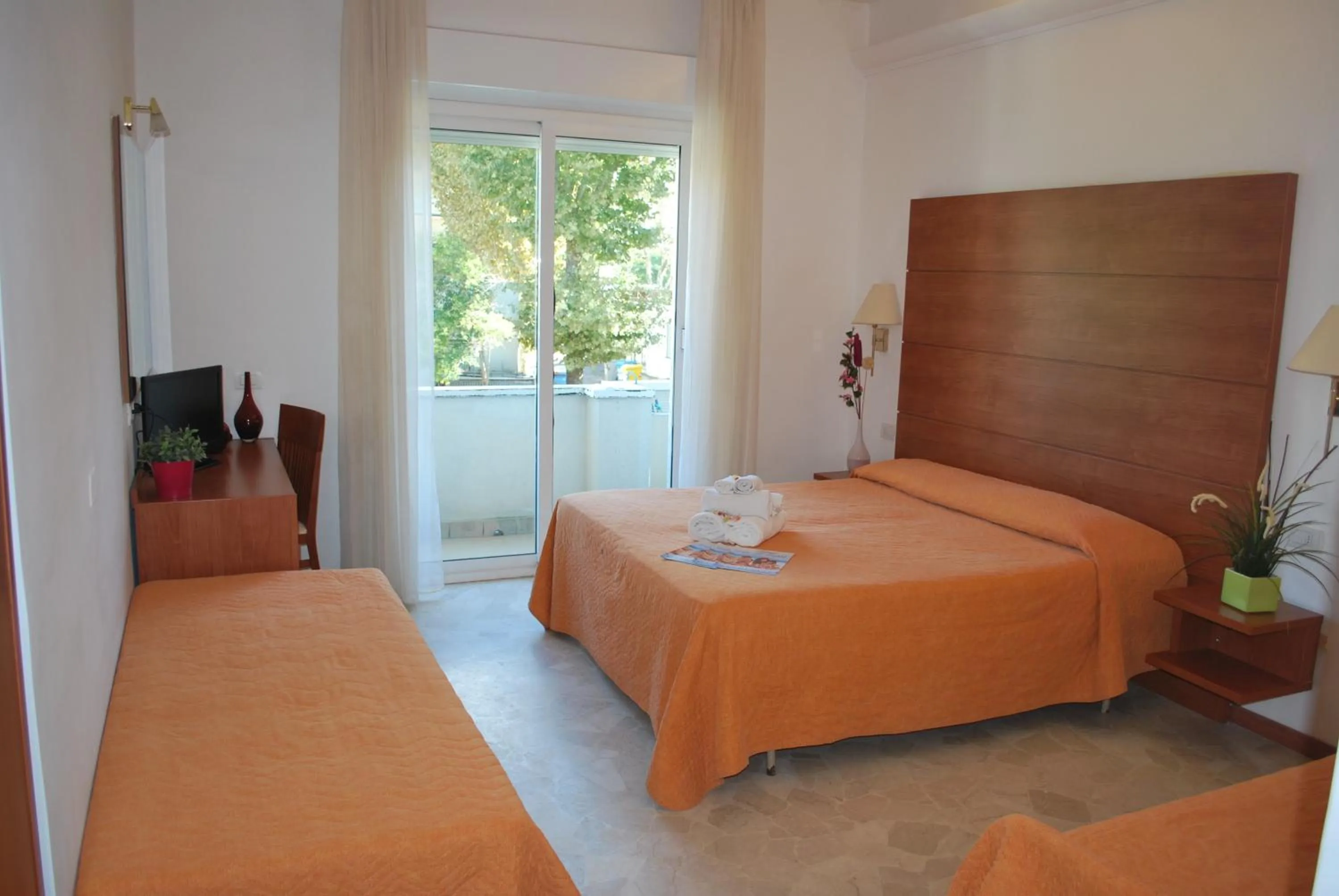 Day, Bed in Hotel Villa del Parco
