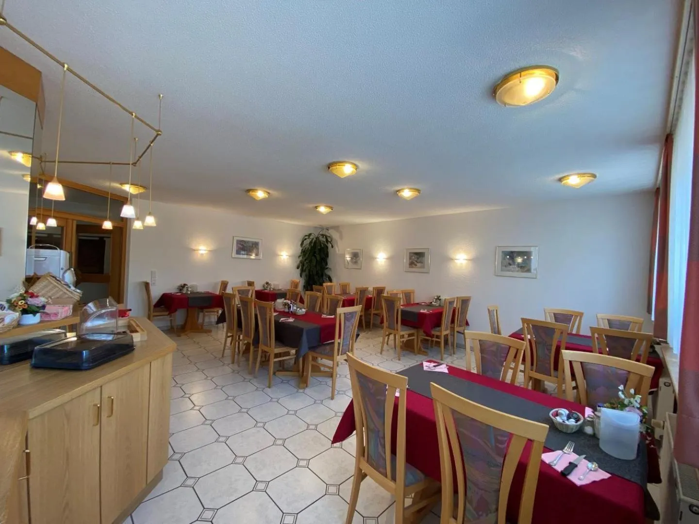 Breakfast in Hotel-Restaurant Zum Loewen