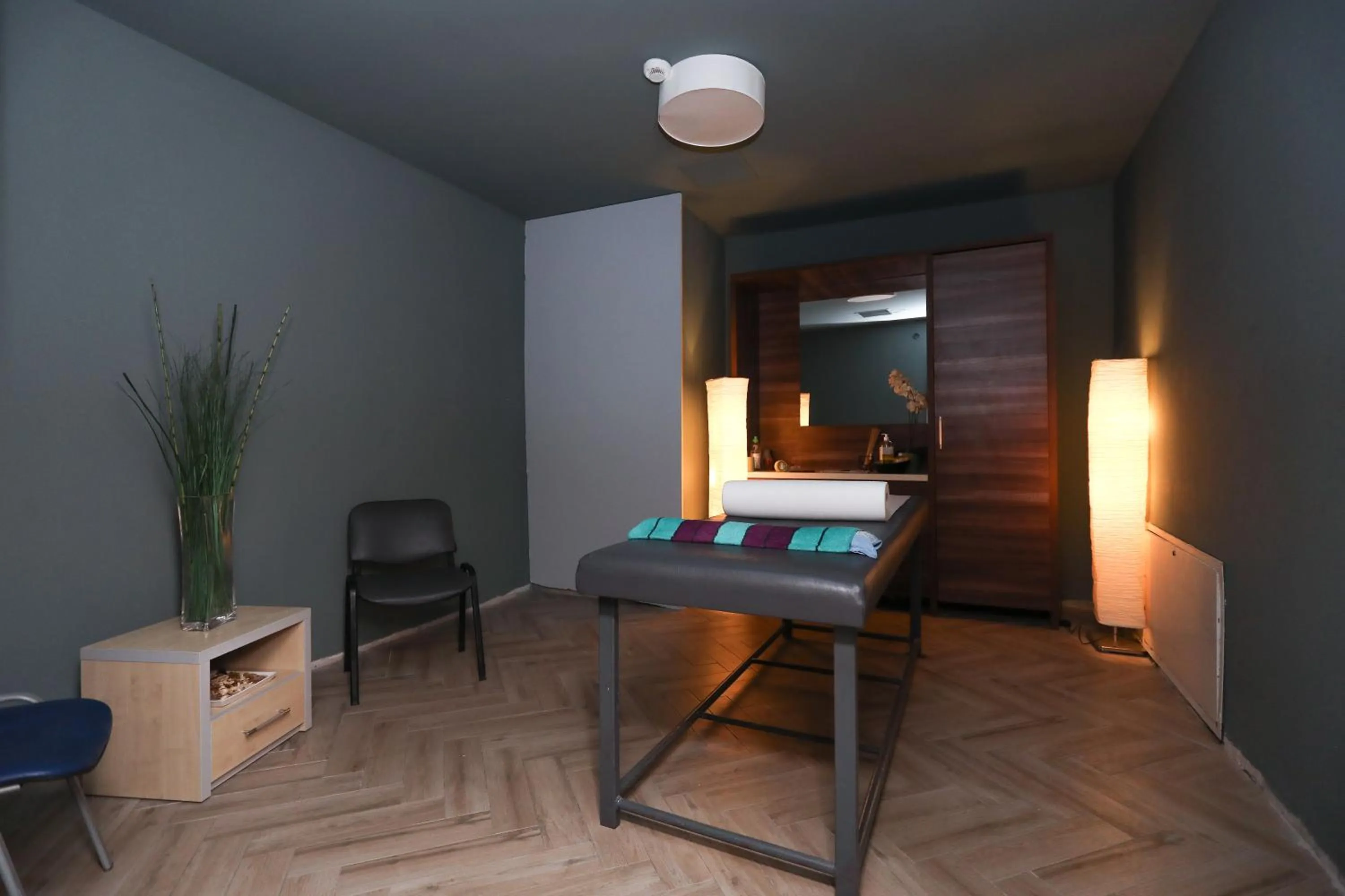 Massage in Bacolux Diana, Herculane