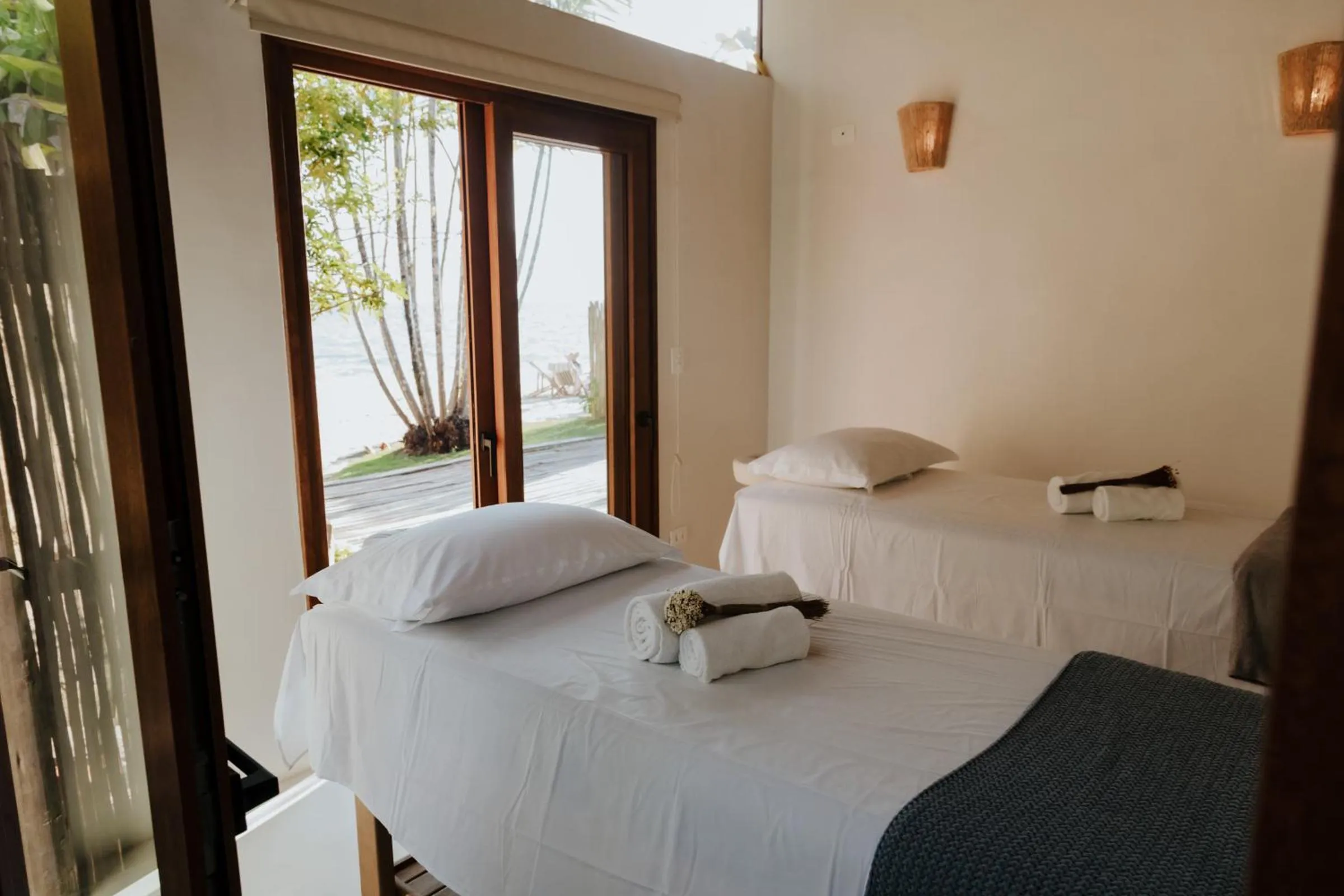 Massage, Bed in Hotel Mercedes