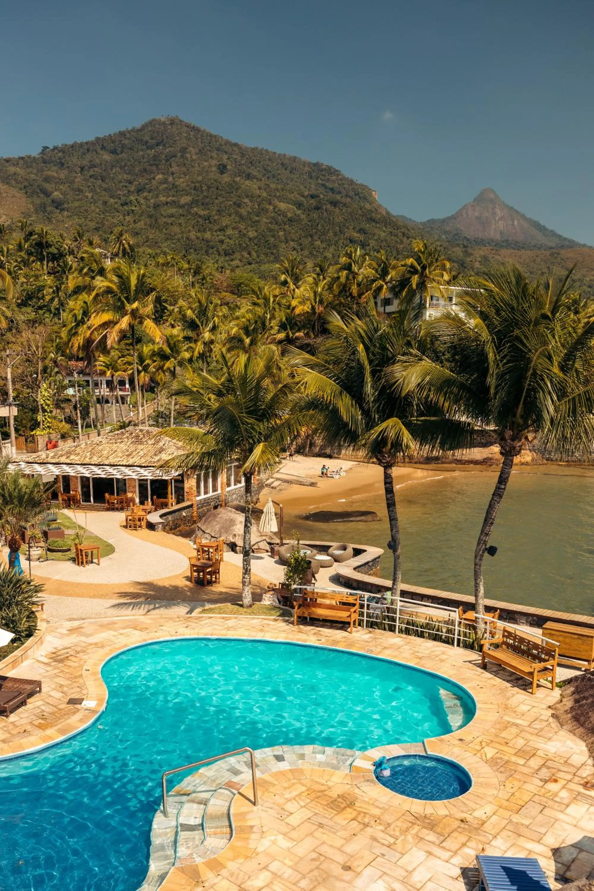 Day in Hotel Mercedes