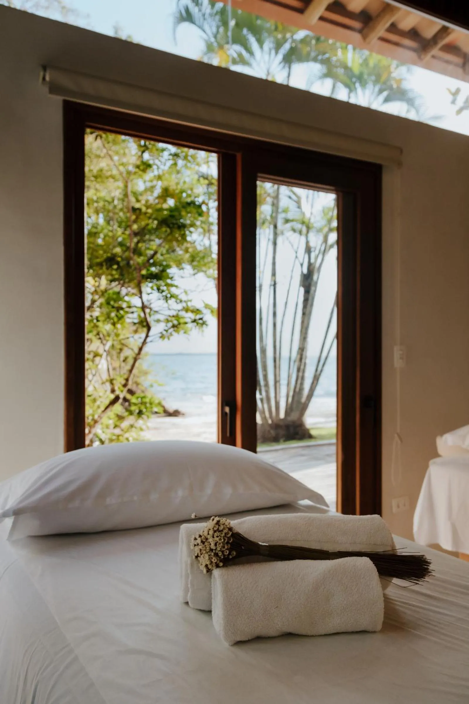 Massage, Bed in Hotel Mercedes