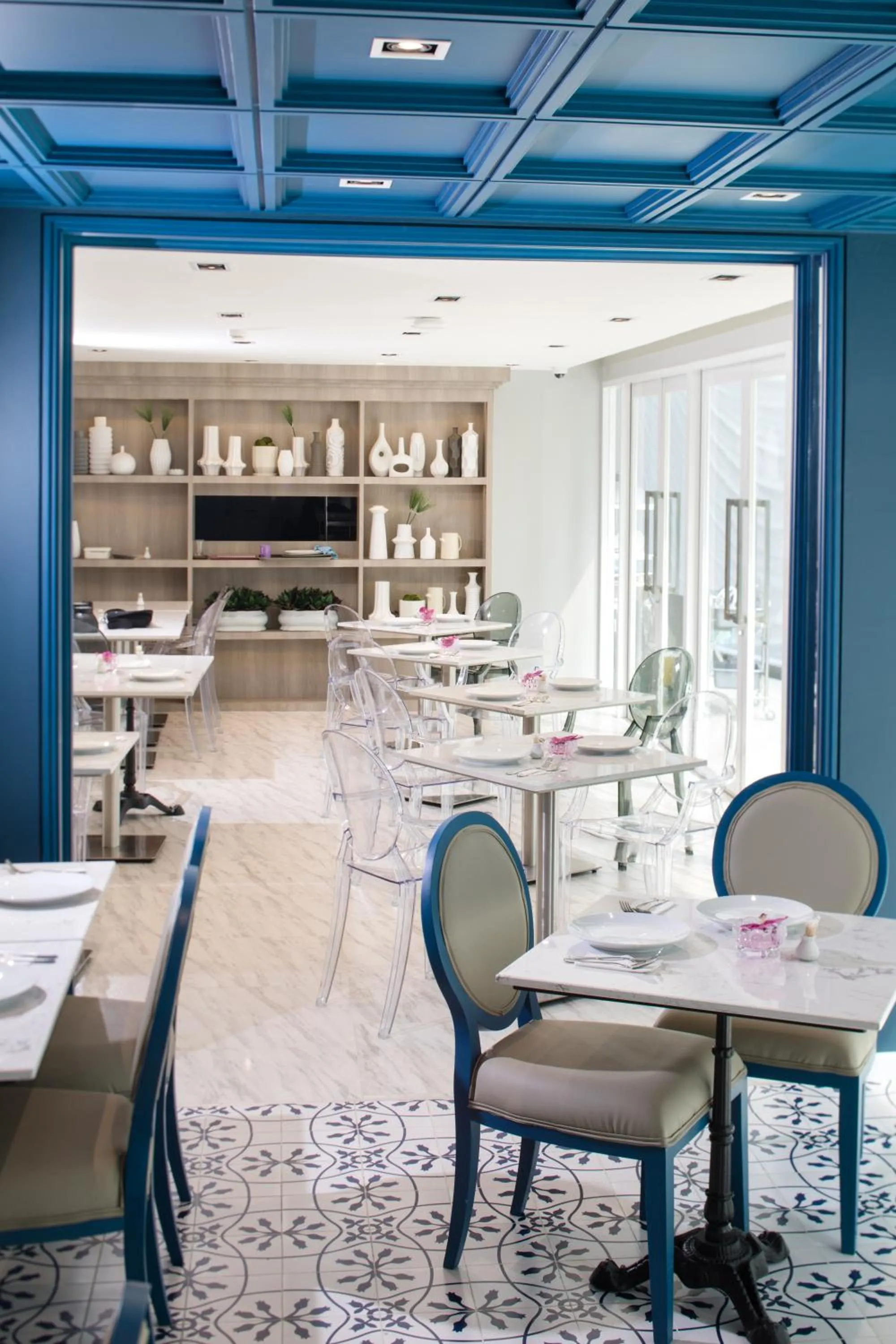 Restaurant/places to eat in Hotel Tranz