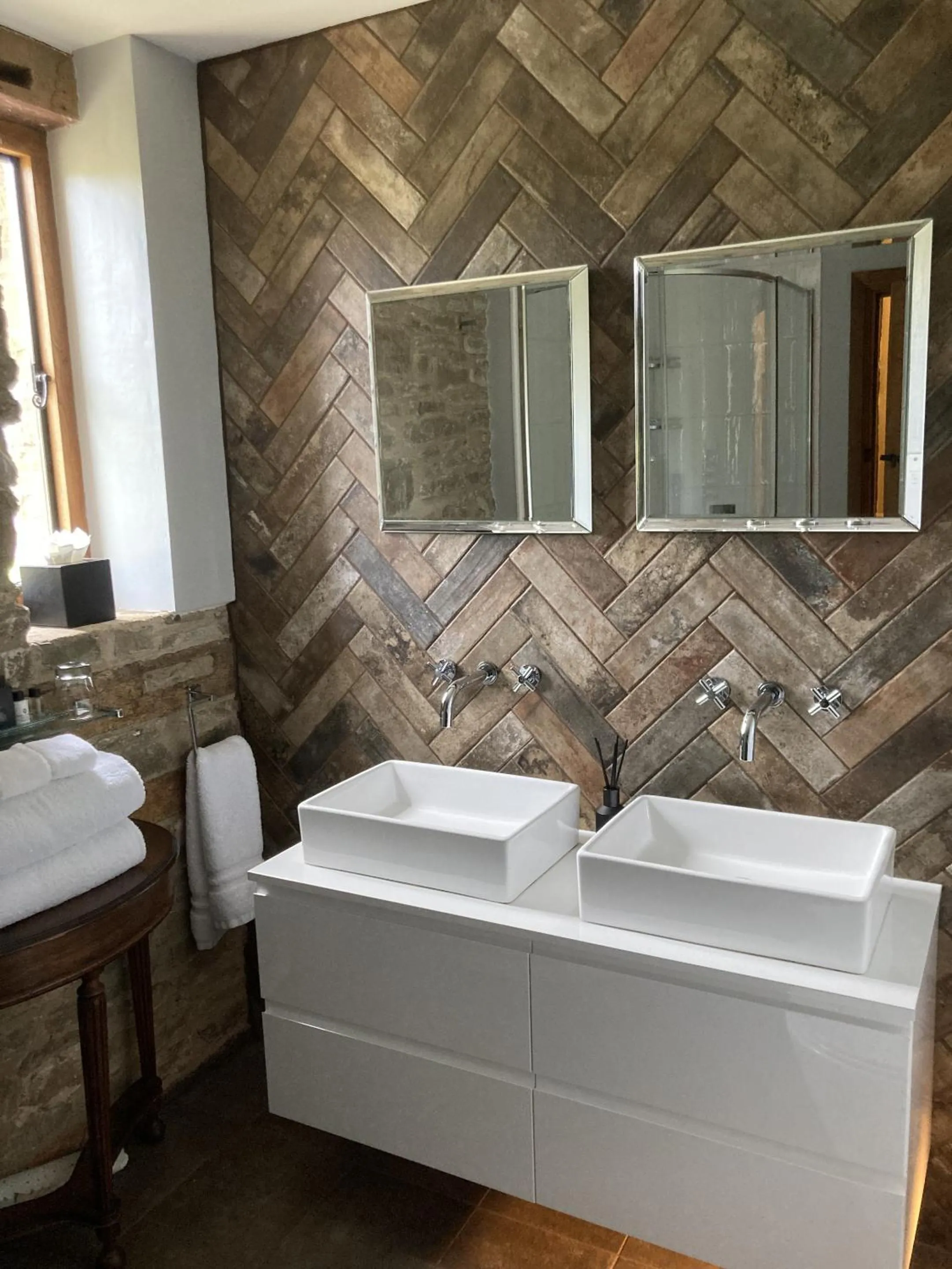 Bathroom in Old Downton Lodge