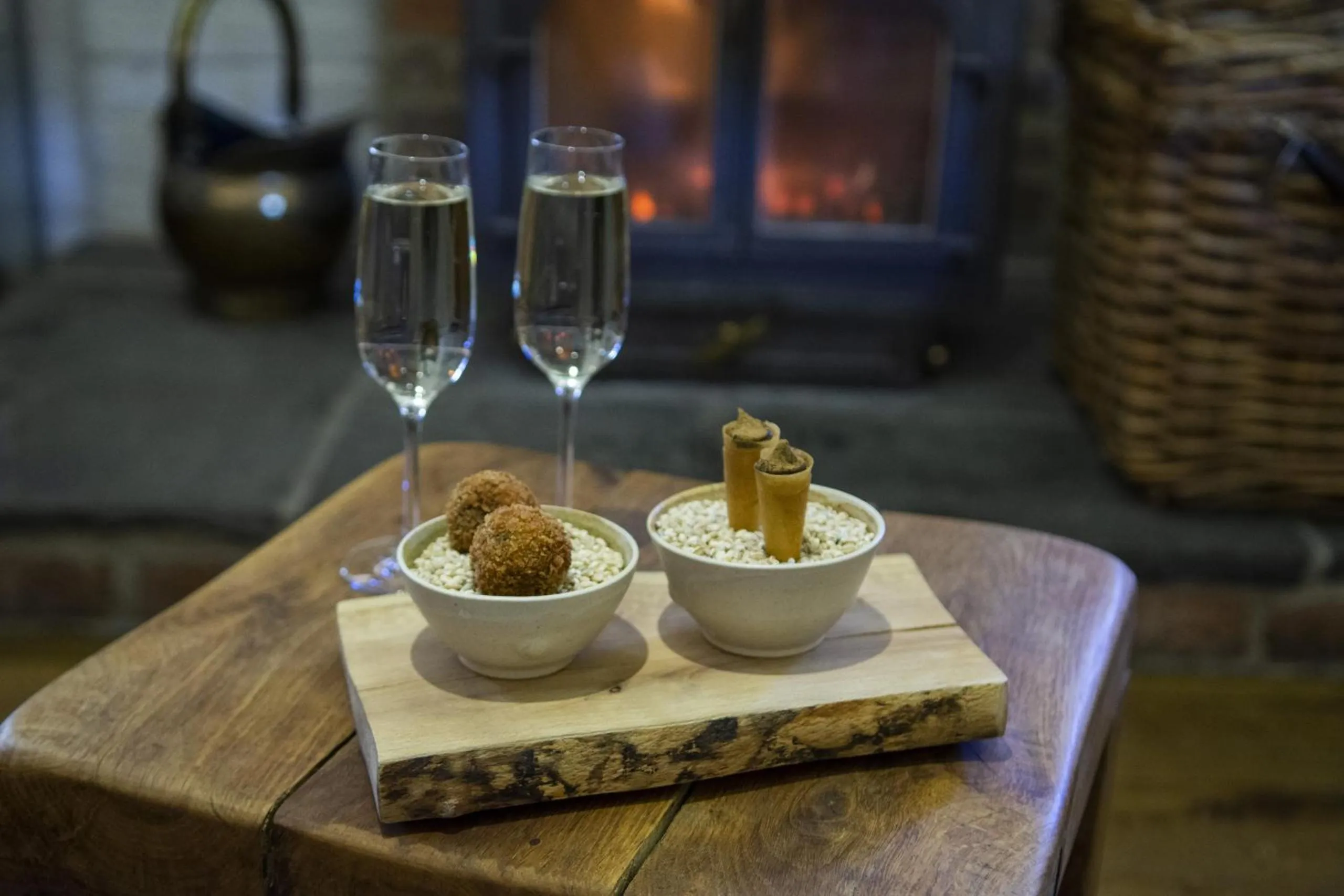 Food and drinks in Old Downton Lodge