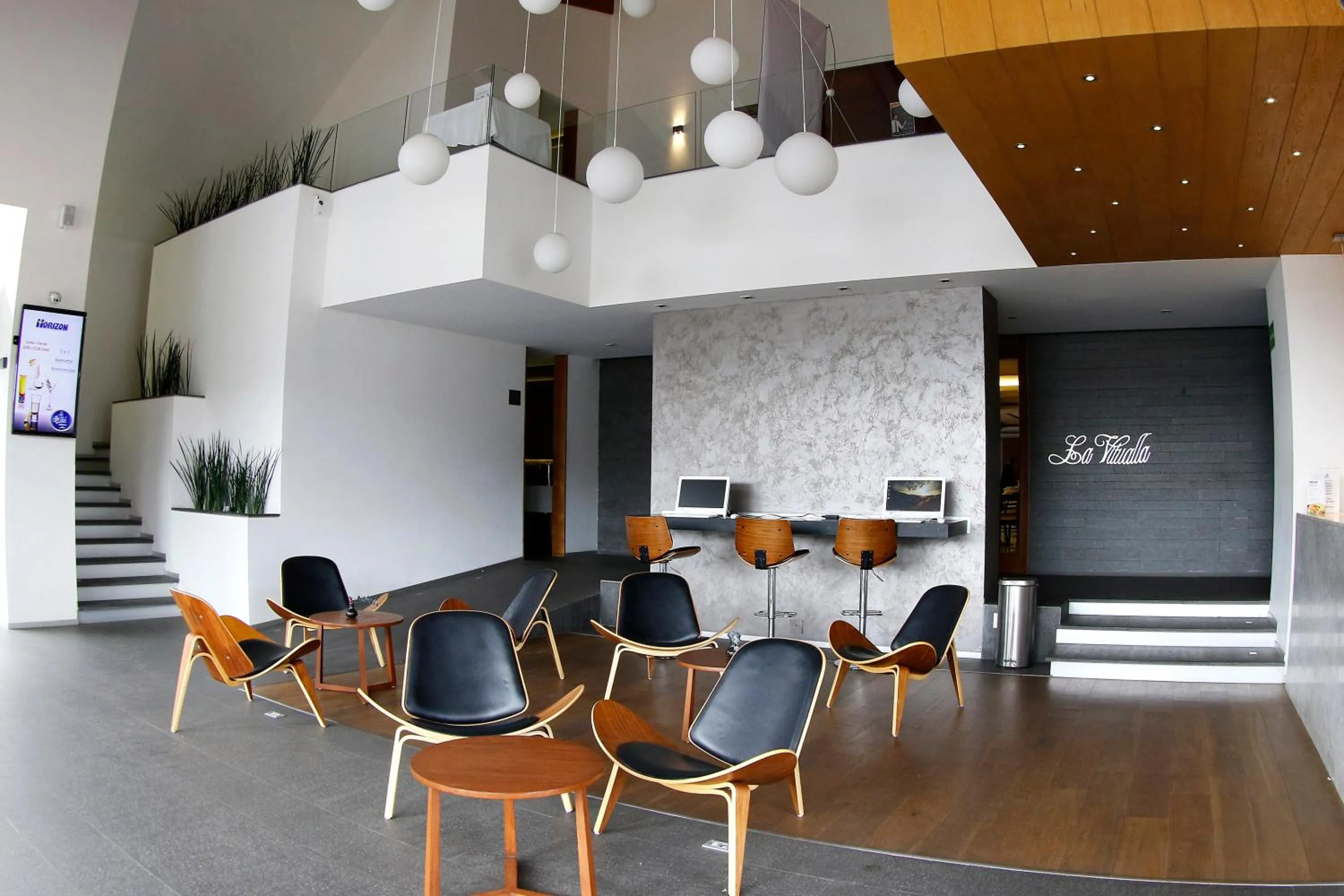 Lobby or reception in Hotel Horizon & Convention Center