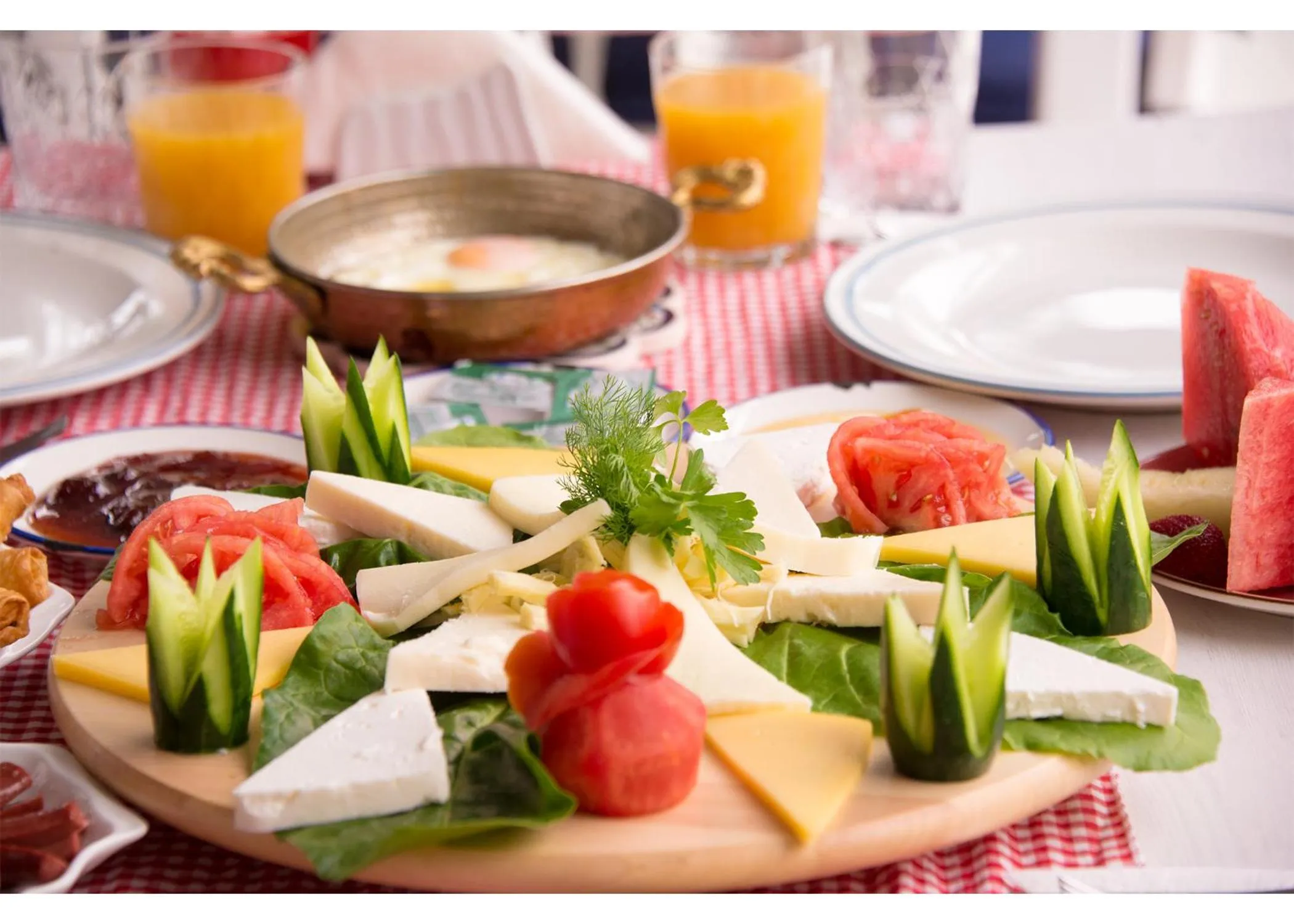 Food and drinks in Z Exclusive Hotel and Villas