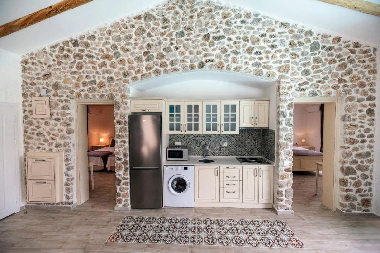 Kitchen or kitchenette in Z Exclusive Hotel and Villas