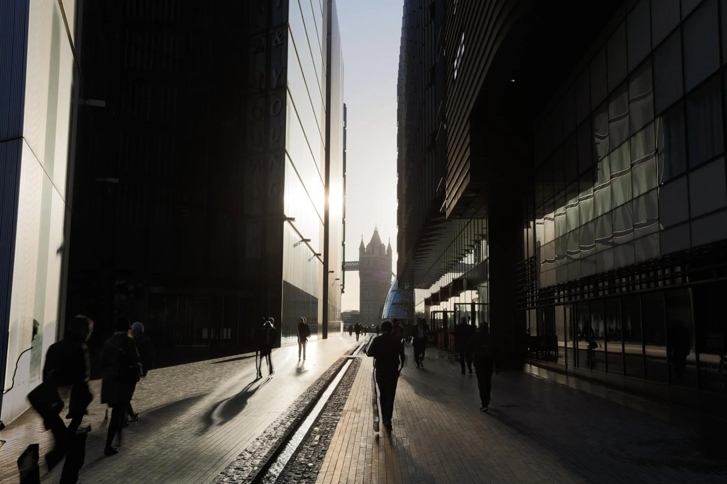 Property building in Hilton London Tower Bridge