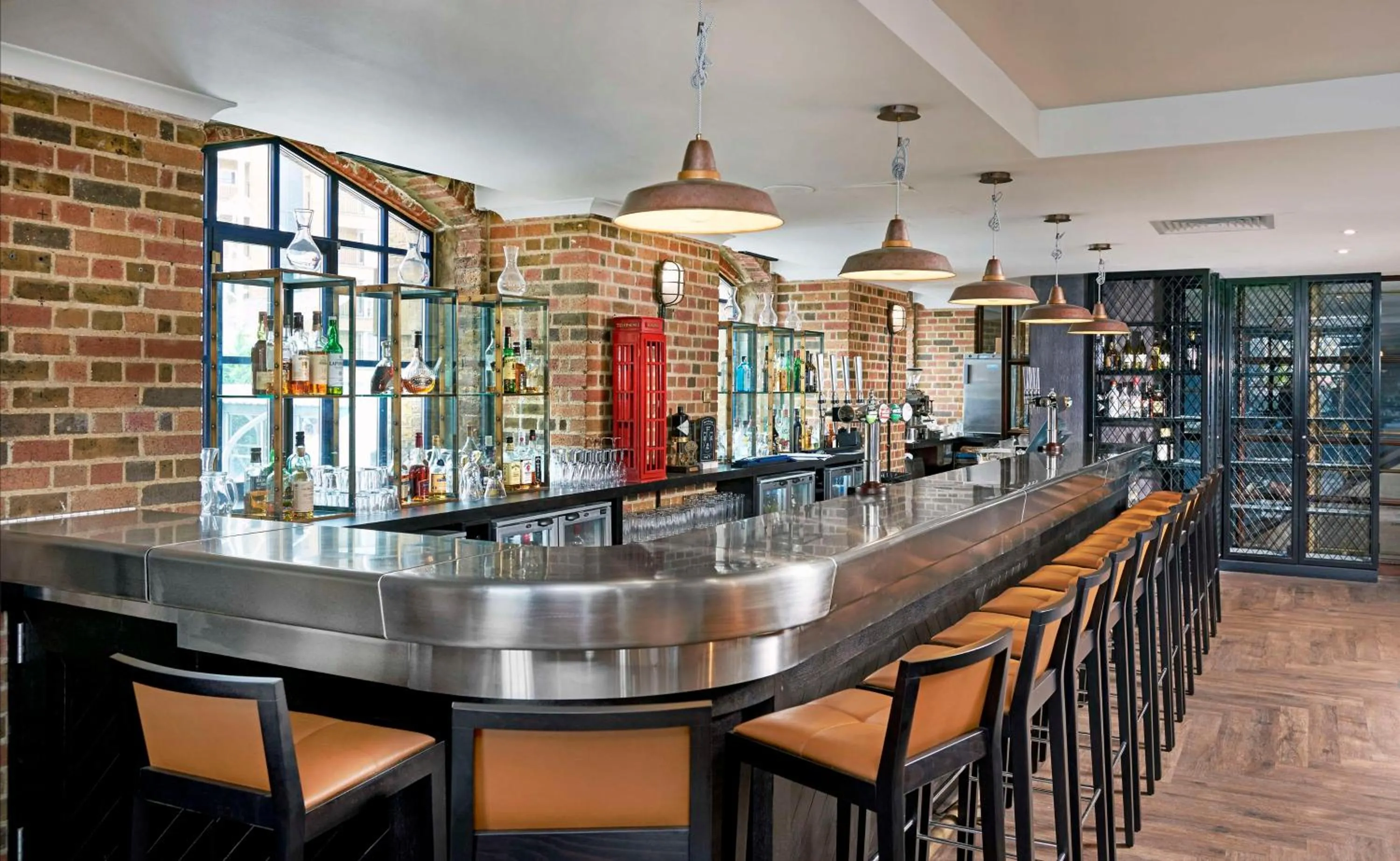 Restaurant/places to eat in DoubleTree by Hilton London – Docklands Riverside