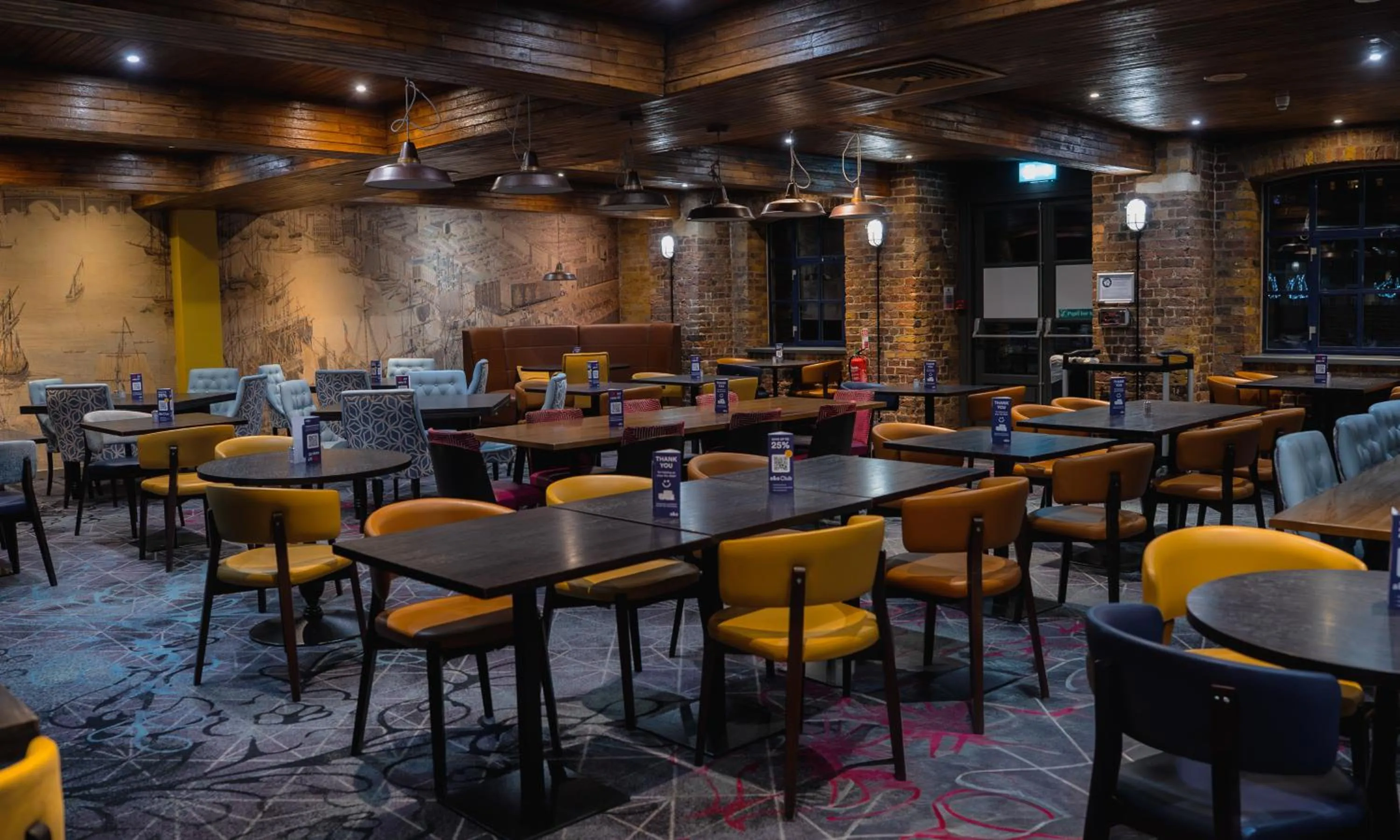 Breakfast in a&o London Docklands Riverside