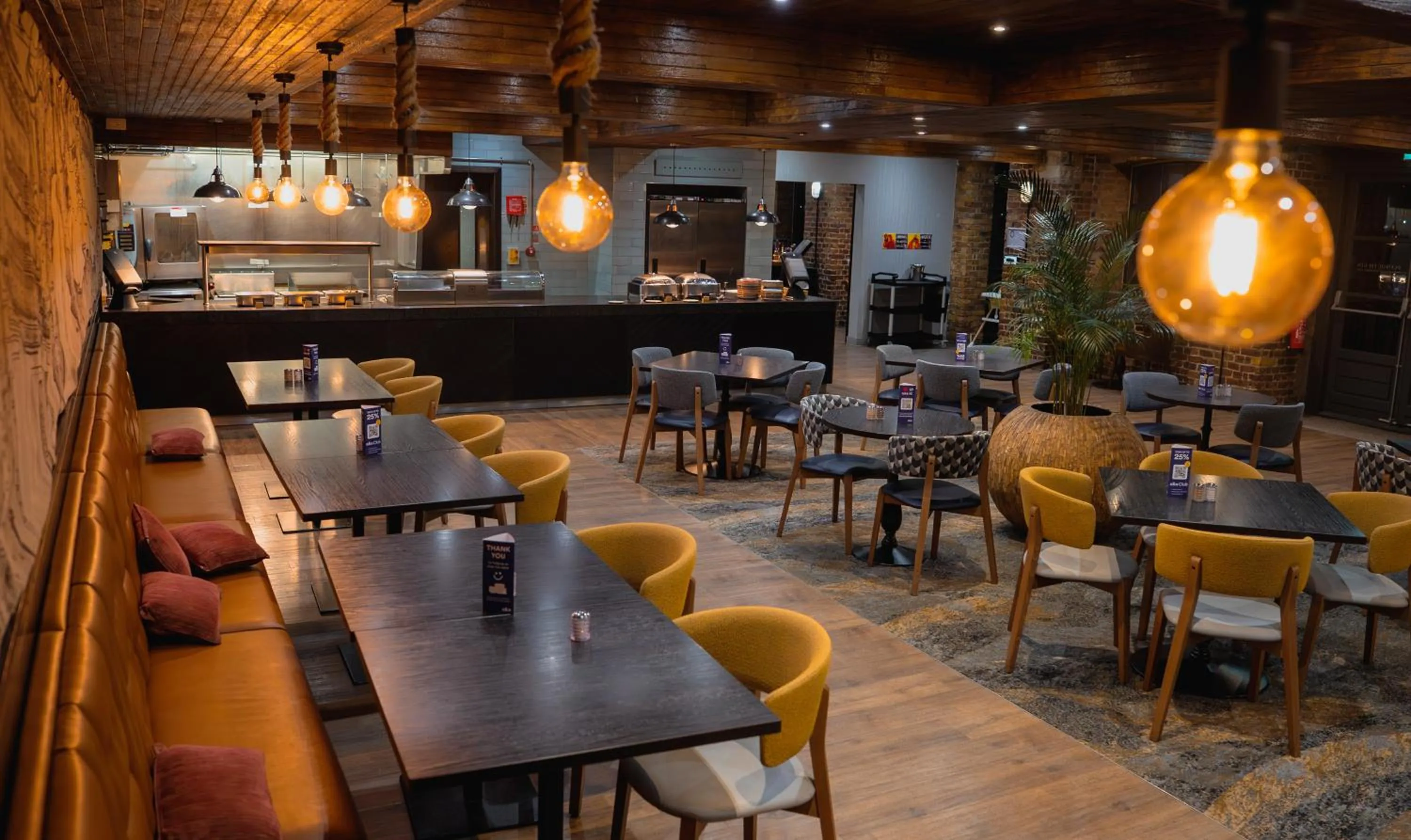 Breakfast in a&o London Docklands Riverside