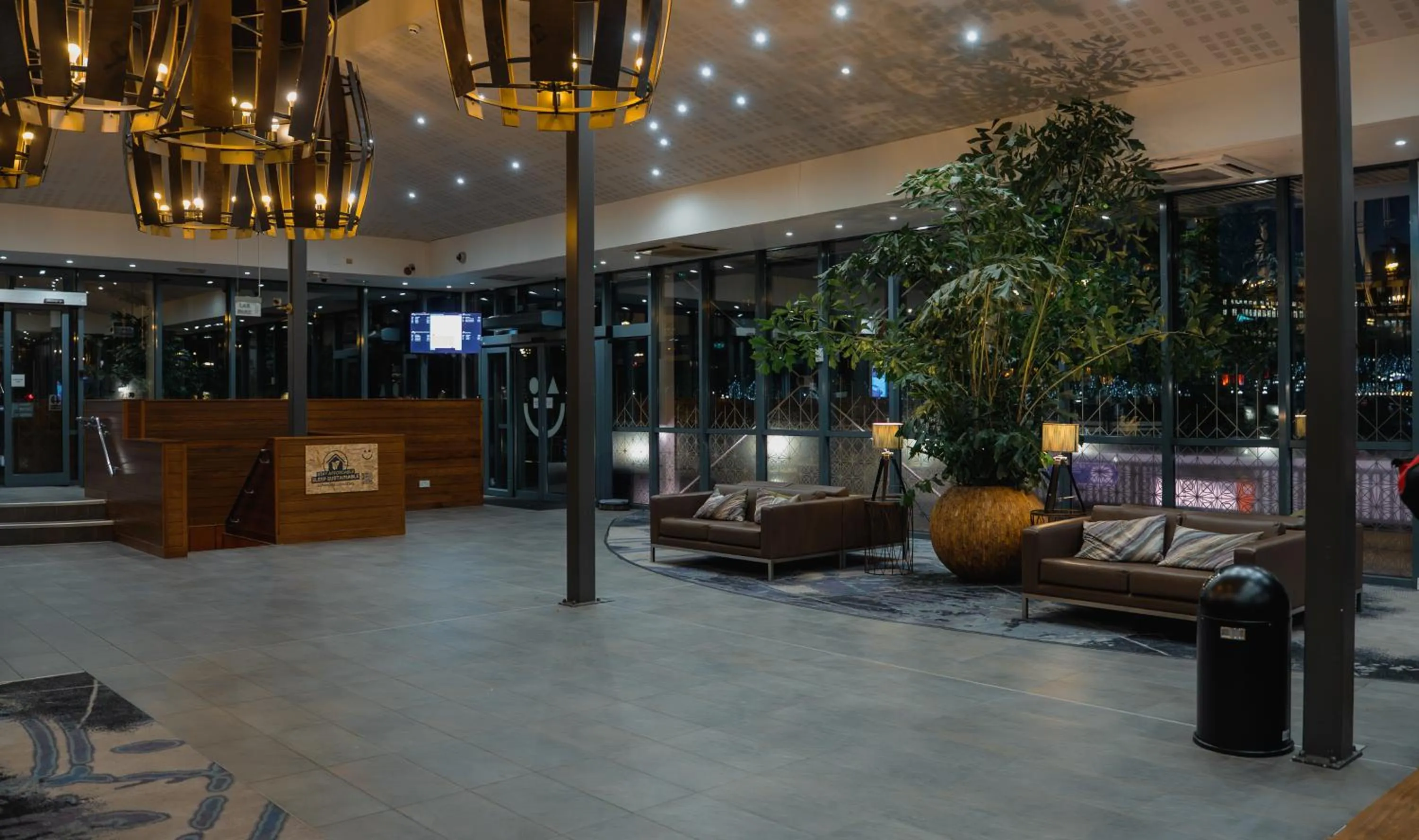 Facade/entrance in a&o London Docklands Riverside