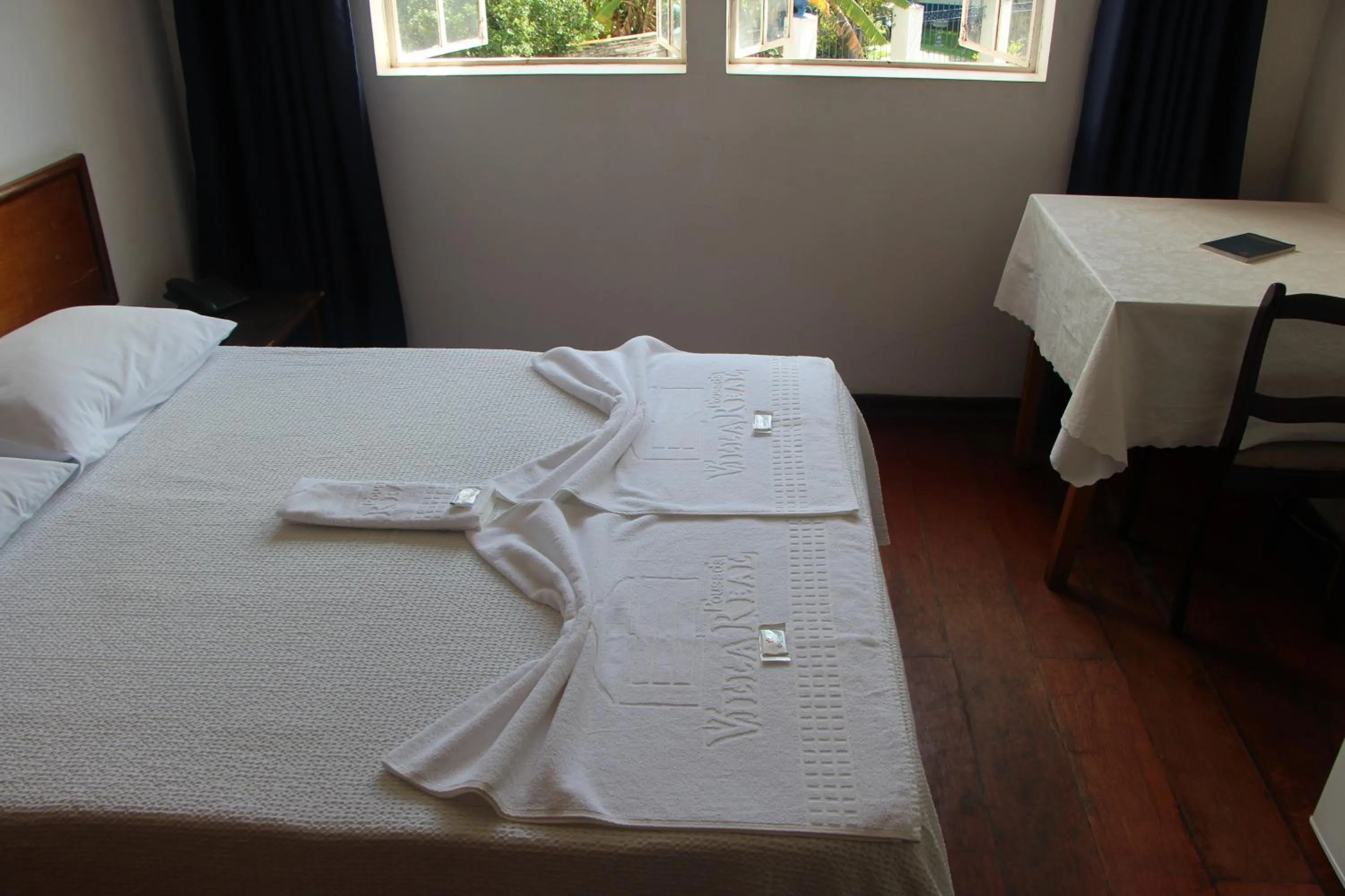 Bedroom, Bed in Pousada Villa Real