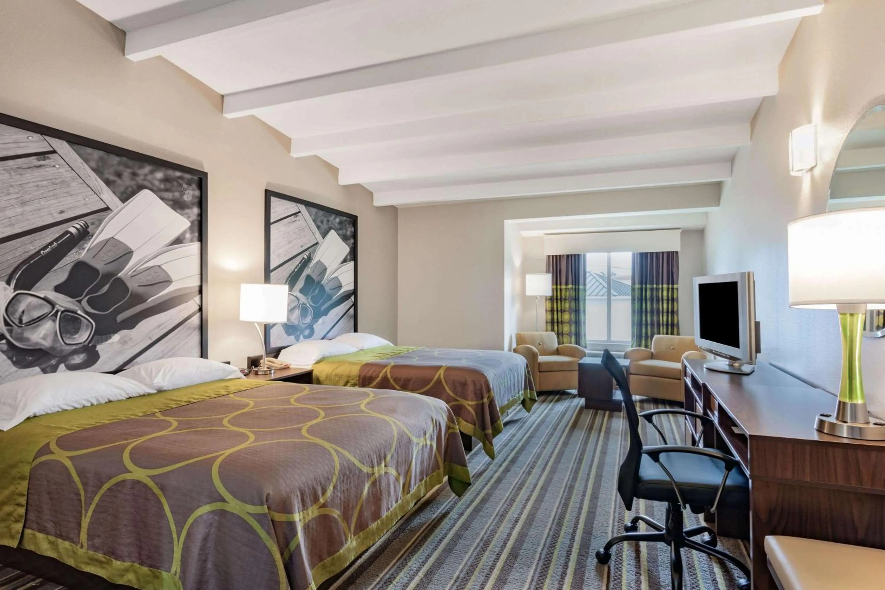 Photo of the whole room, Bed in Super 8 by Wyndham Melbourne