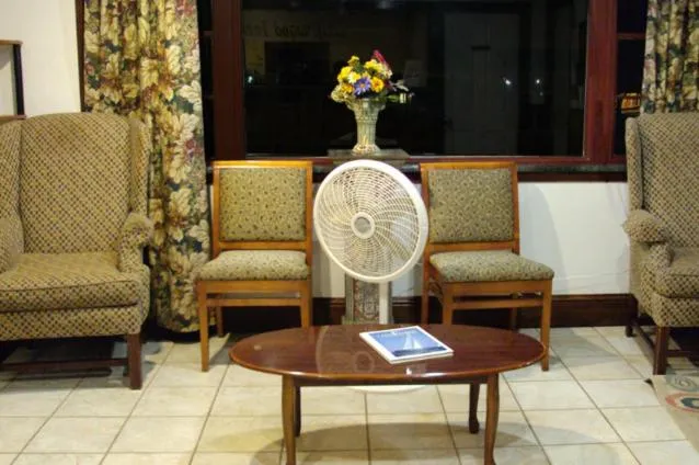 Lobby or reception in Driftwood Inn