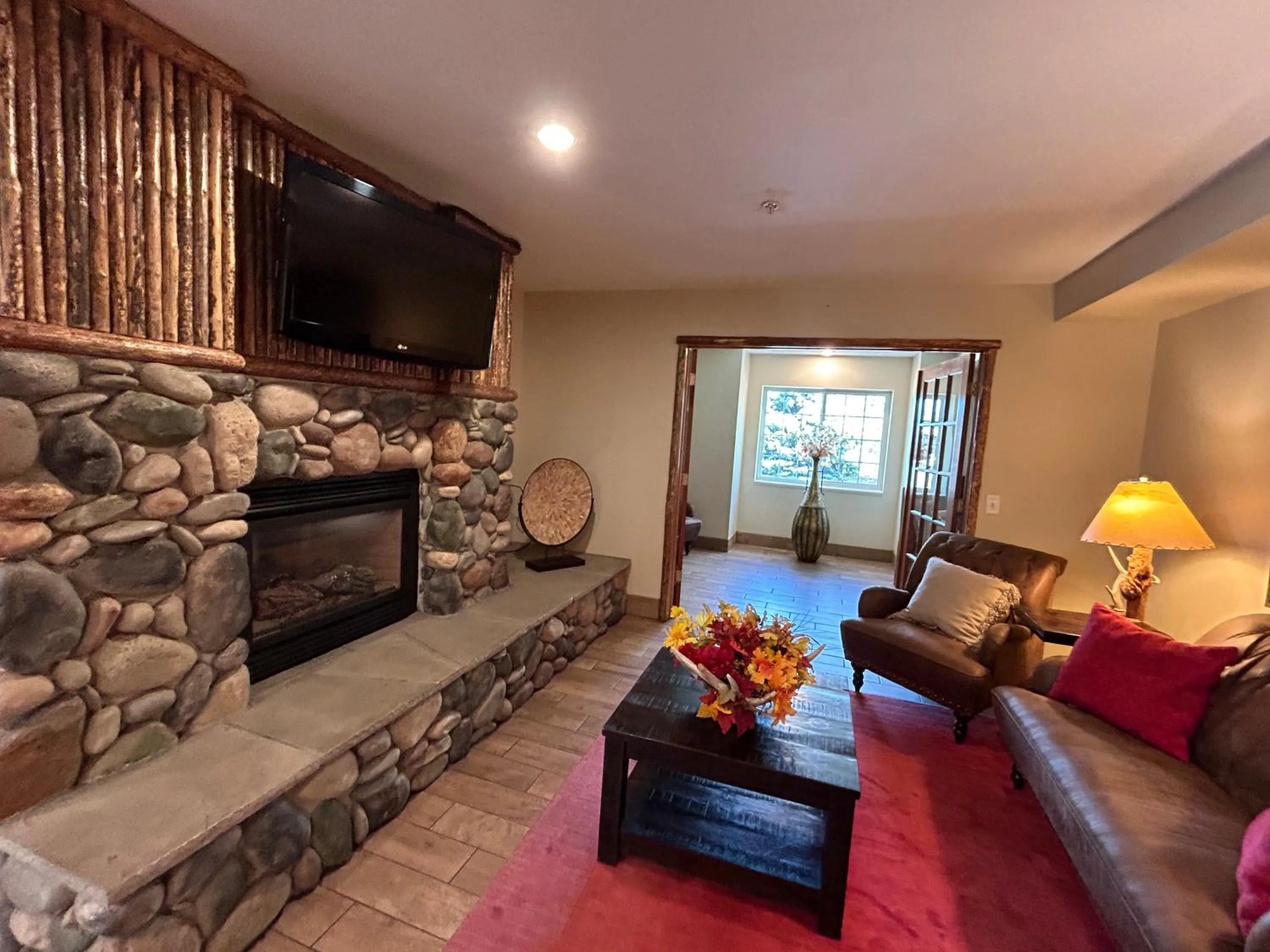 Lobby or reception in Microtel Inn & Suites by Wyndham Bozeman