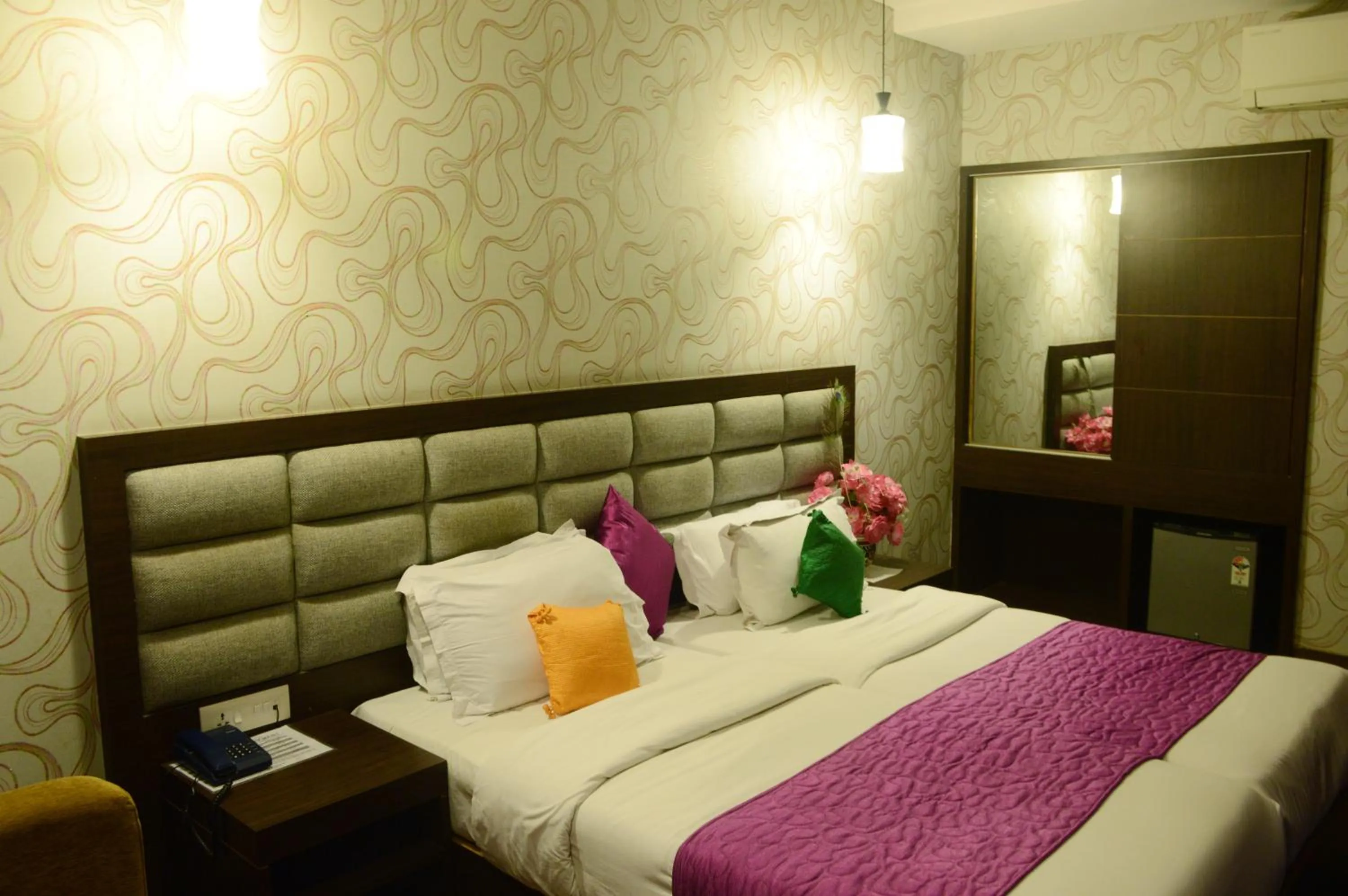 Bedroom, Bed in Hotel Buddha