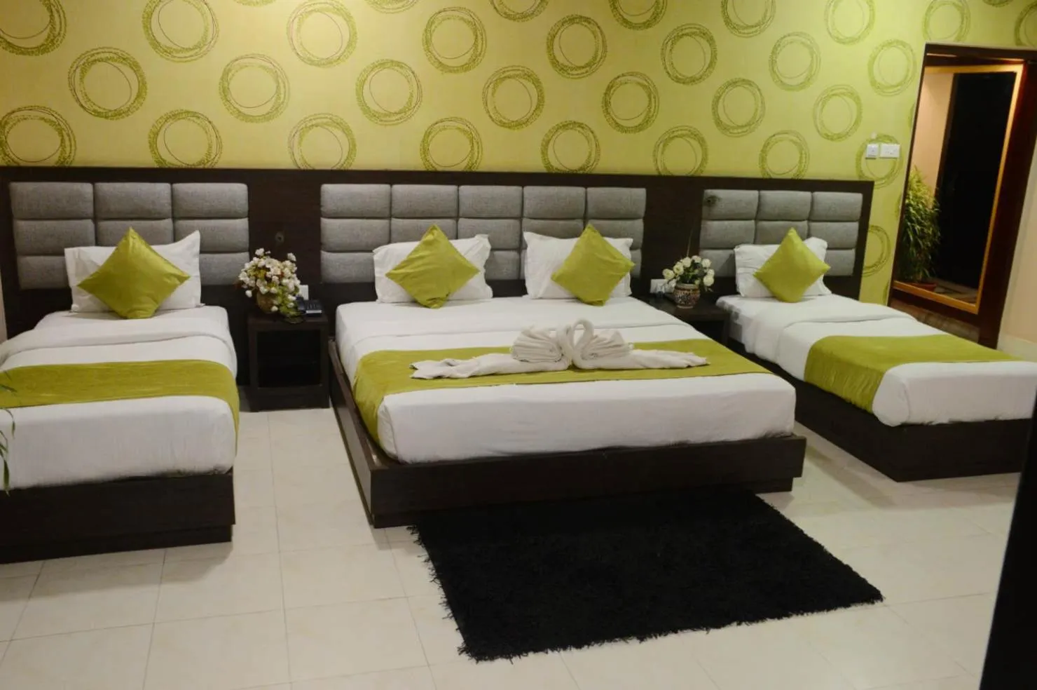 Bedroom, Bed in Hotel Buddha