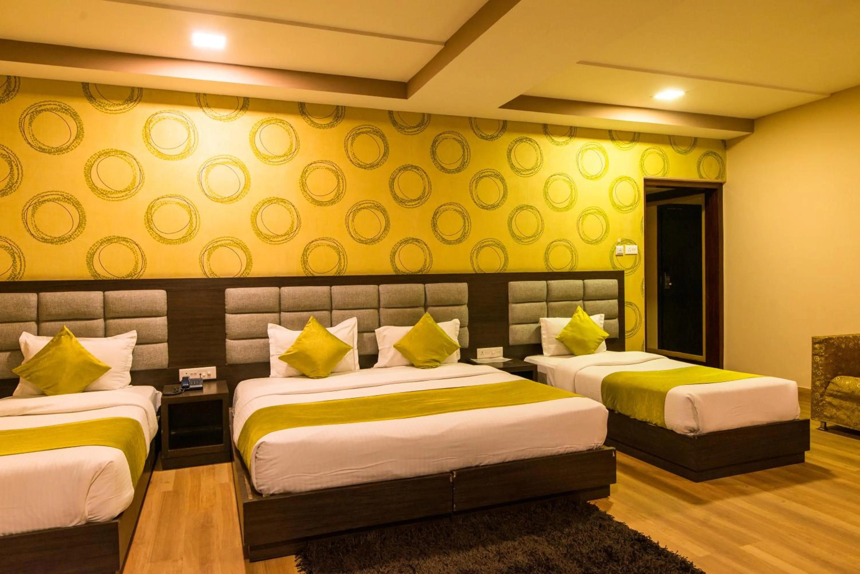 Bedroom, Bed in Hotel Buddha