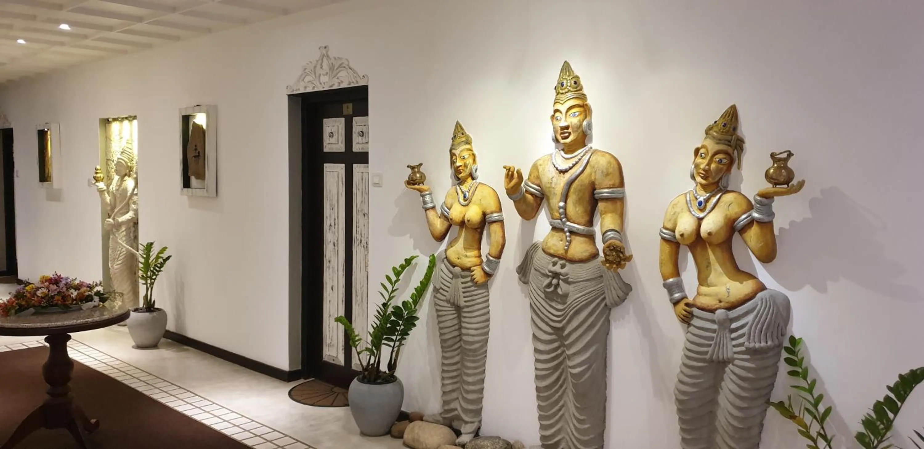 Decorative detail in Ridee Villa