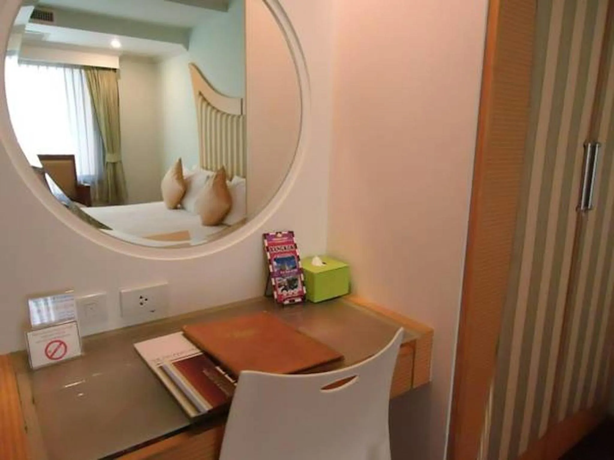 Seating area in The Palazzo Hotel