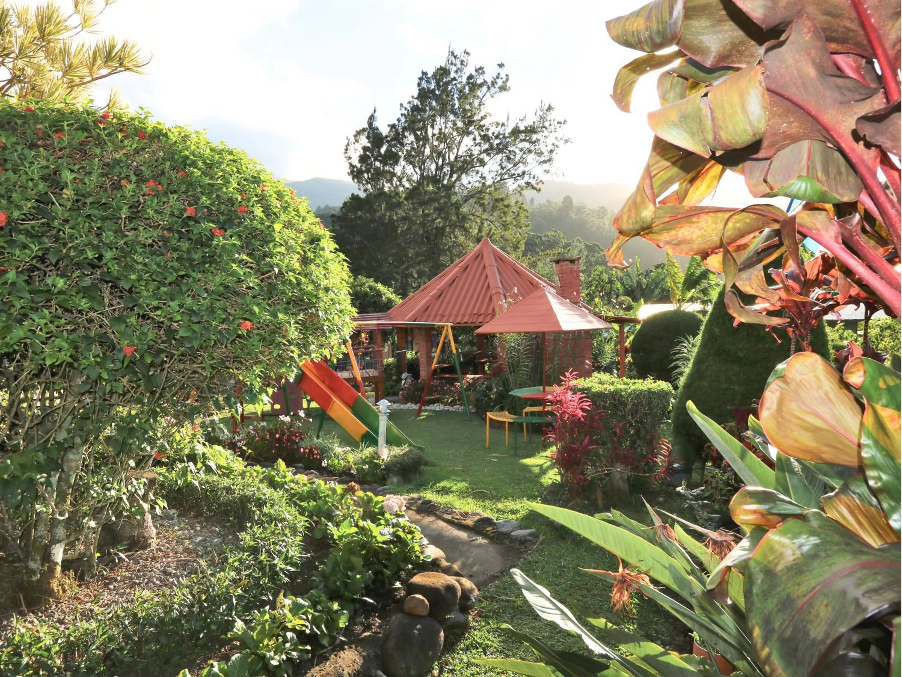 Children play ground in Aparthotel Los Pinos