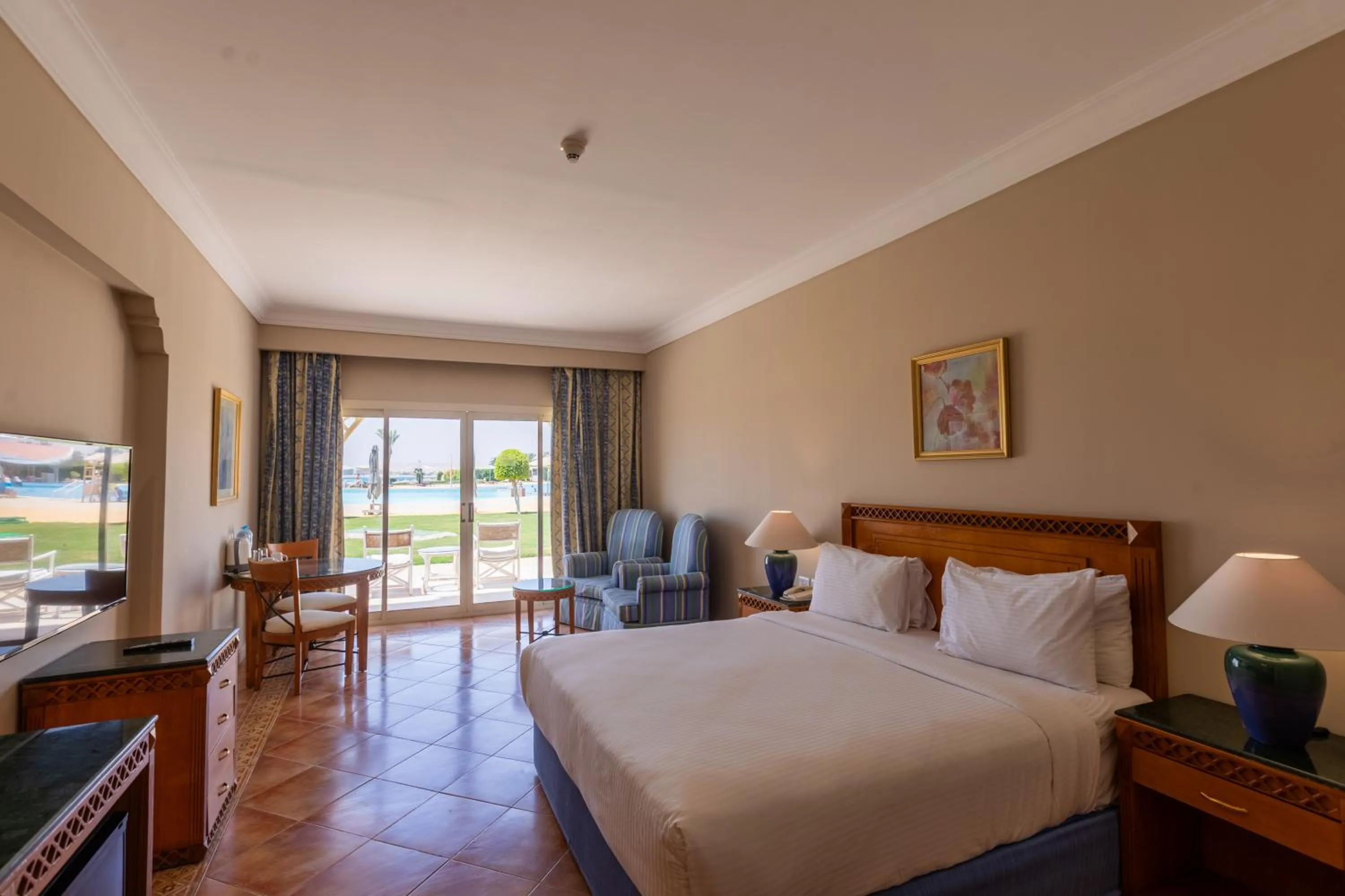 Bed in Old Palace Resort Sahl Hasheesh