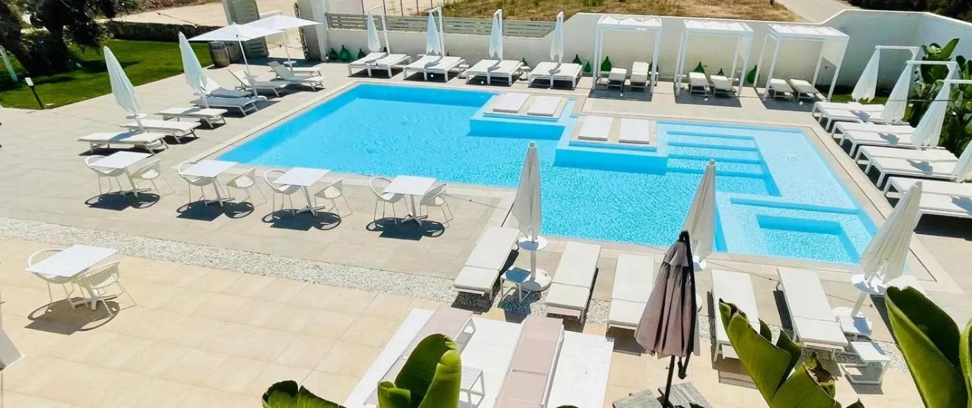 Swimming pool in Hotel Belsito