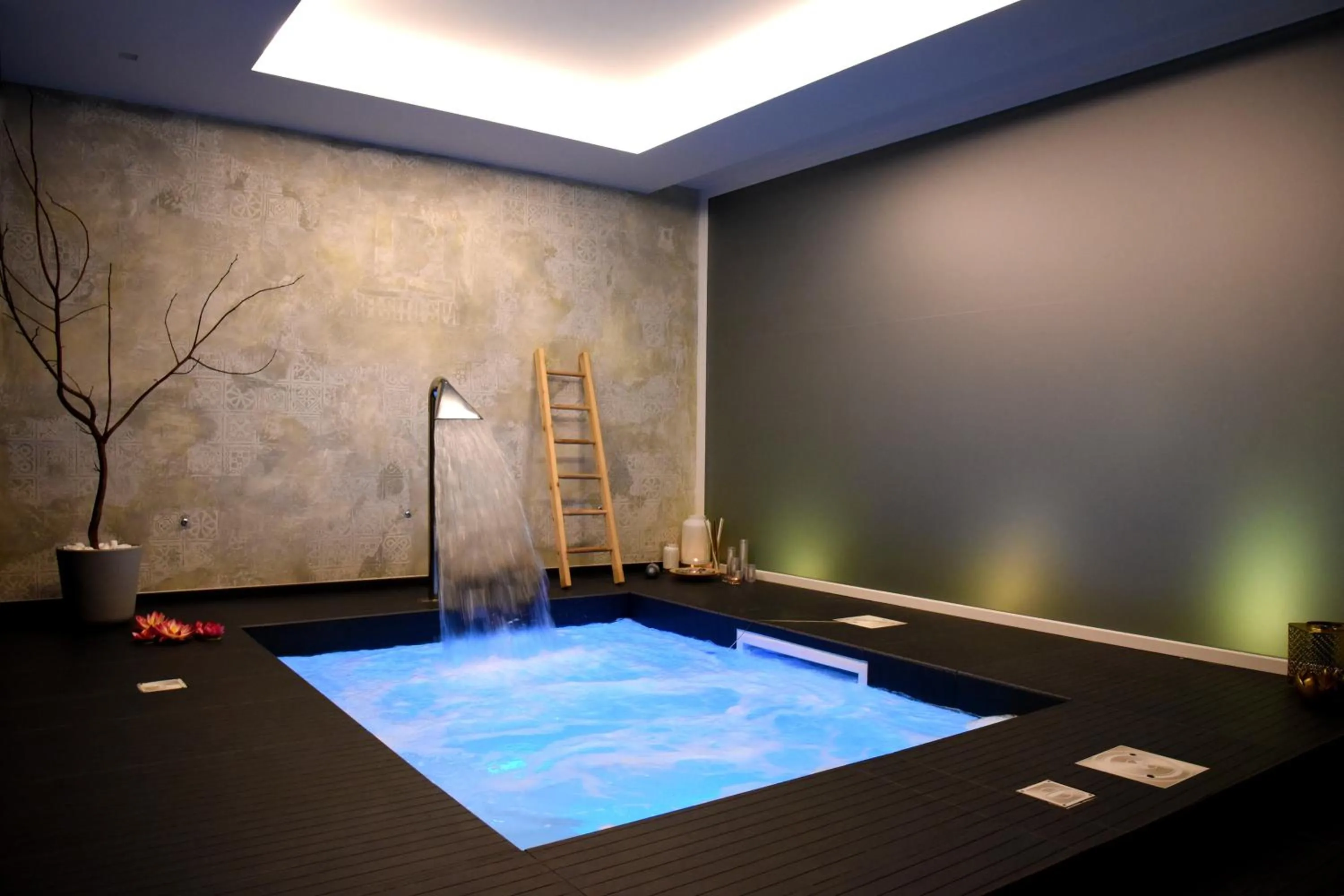 Hot Tub in Hotel Belsito