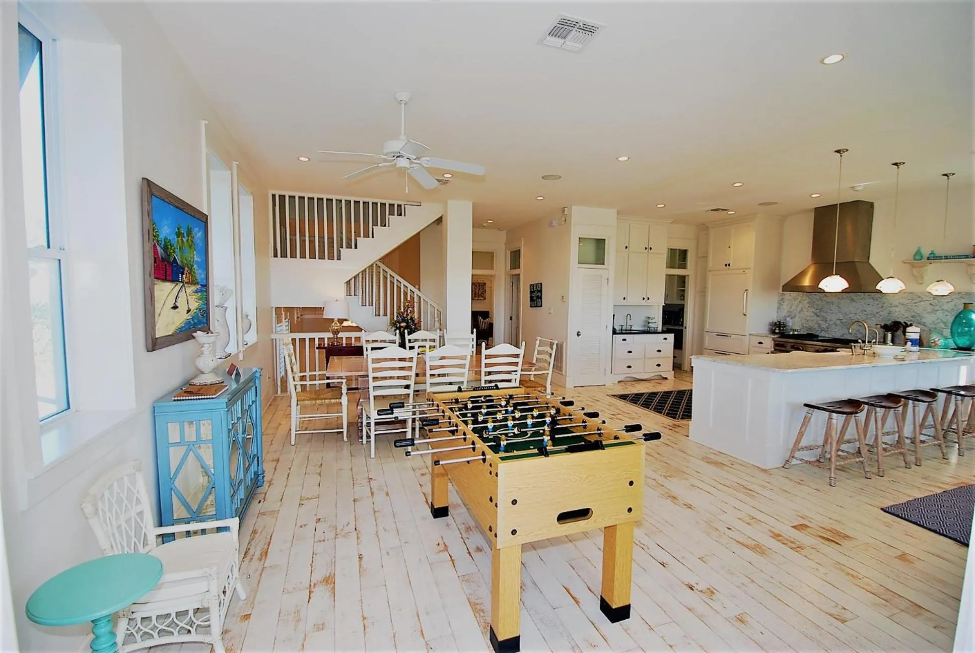 Kitchen or kitchenette in Bella Casa Home