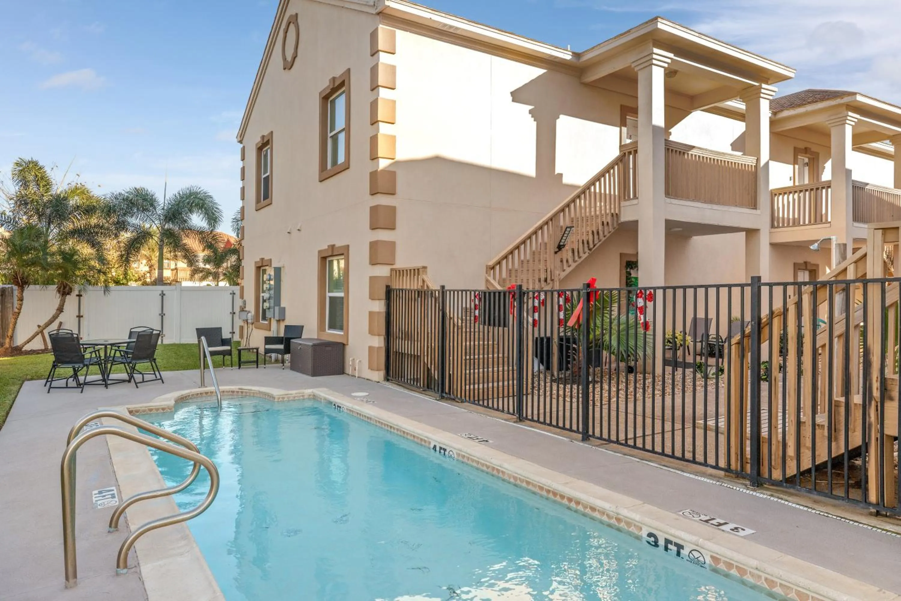 Swimming pool in Mar y Sol Condo Unit #3