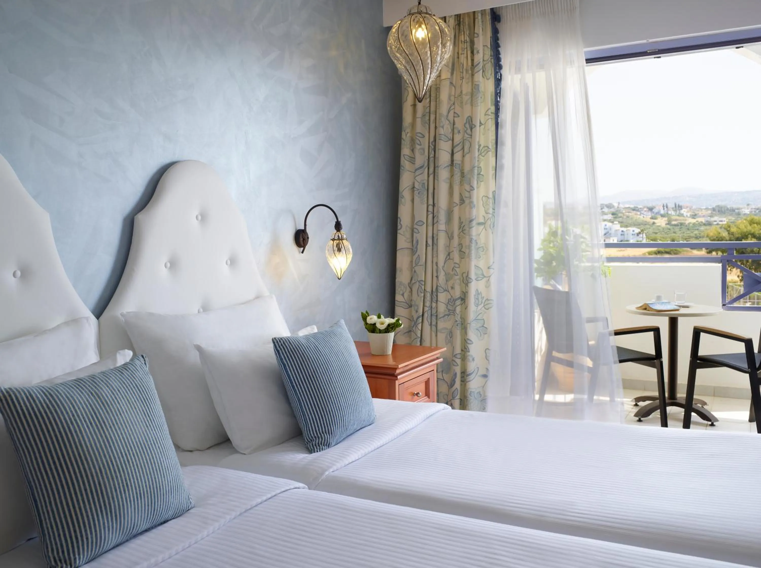 Bedroom, Bed in Serita Beach Hotel