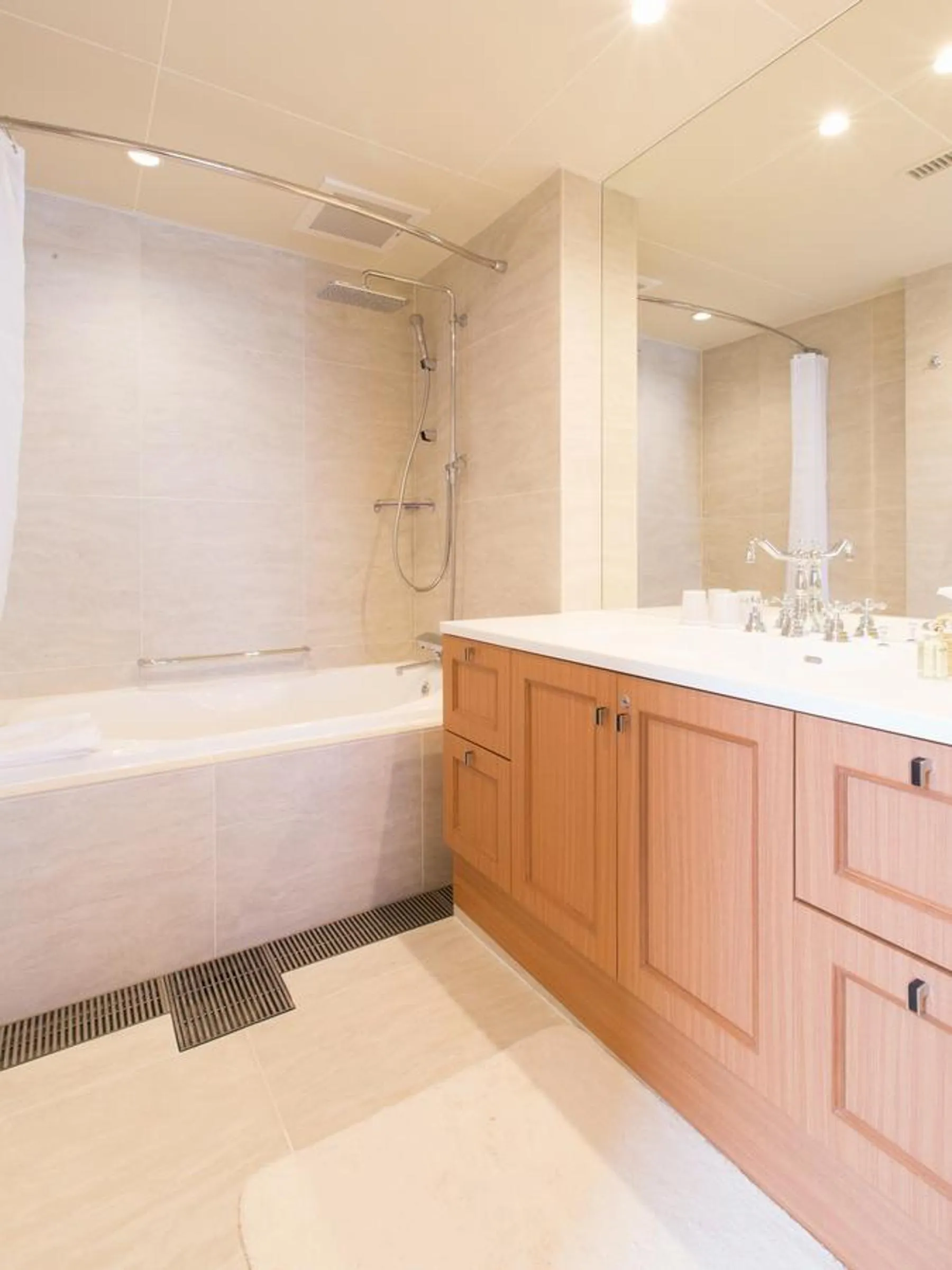 Bathroom in Hotel Shiki Utsubo Park