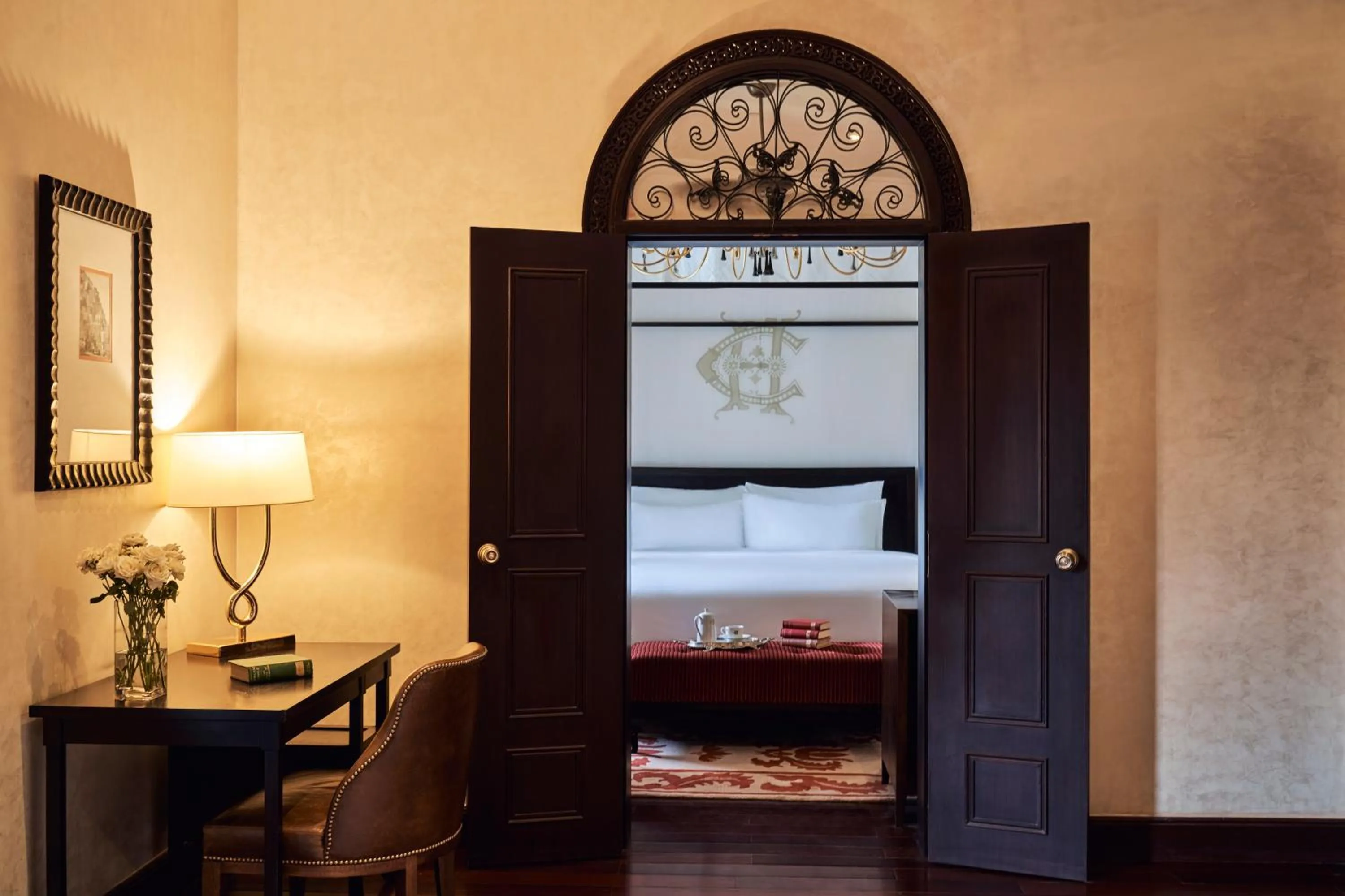 Bedroom, Bed in Sofitel Legend Old Cataract